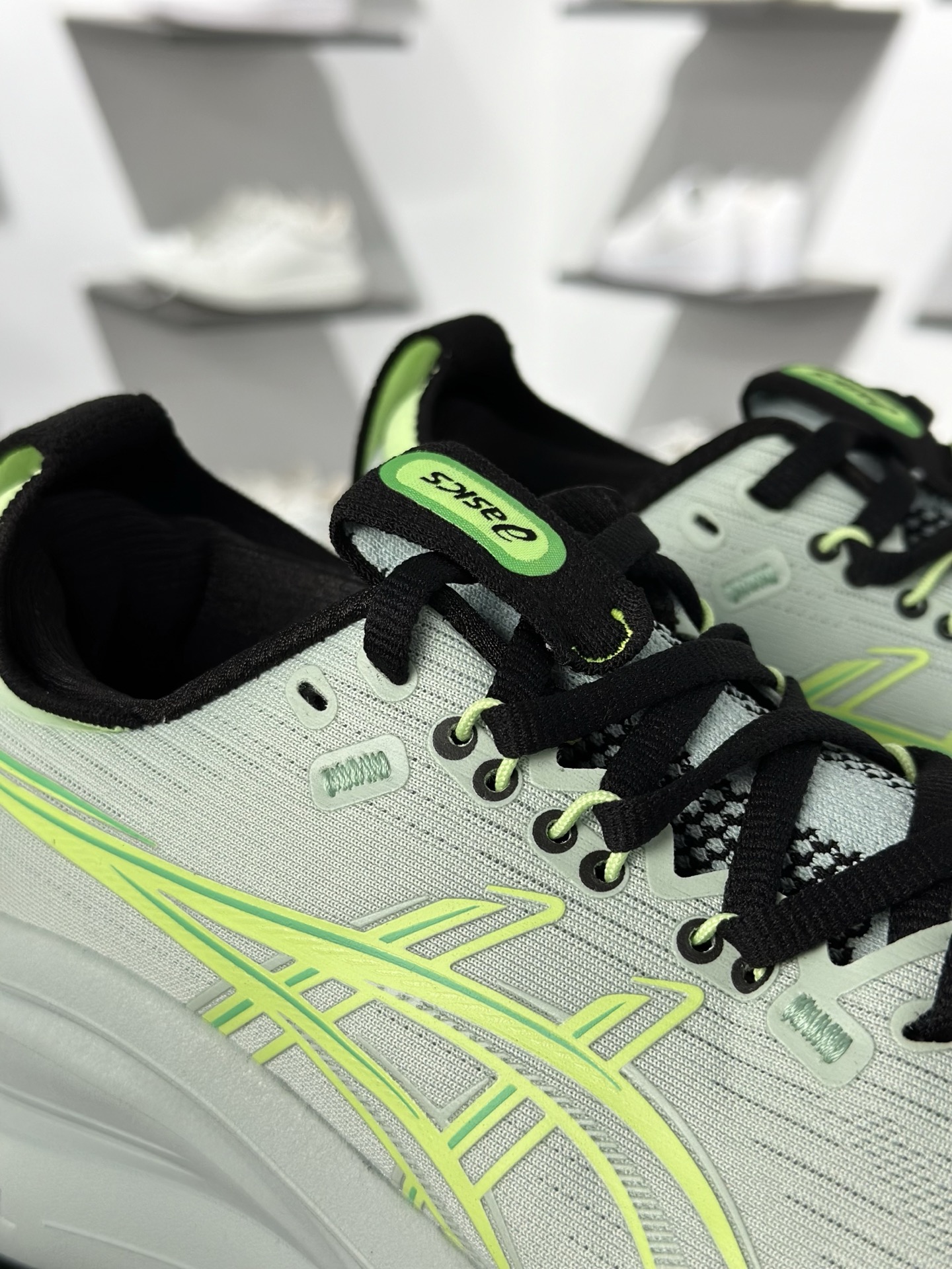 Asics GEL-Nimbus 28 亚瑟士缓震跑鞋 近年复古风潮的势头很旺-Top High Quatity Cheap Sneakers Fashion Clothing Clothes Bags handbags Shoes of all Brand wholesale With The best Quality And Beautiful Price from China Factory Chinese suppliers wholesaler seller Asics GEL-Nimbus 28 亚瑟士缓震跑鞋 近年复古风潮的势头很旺