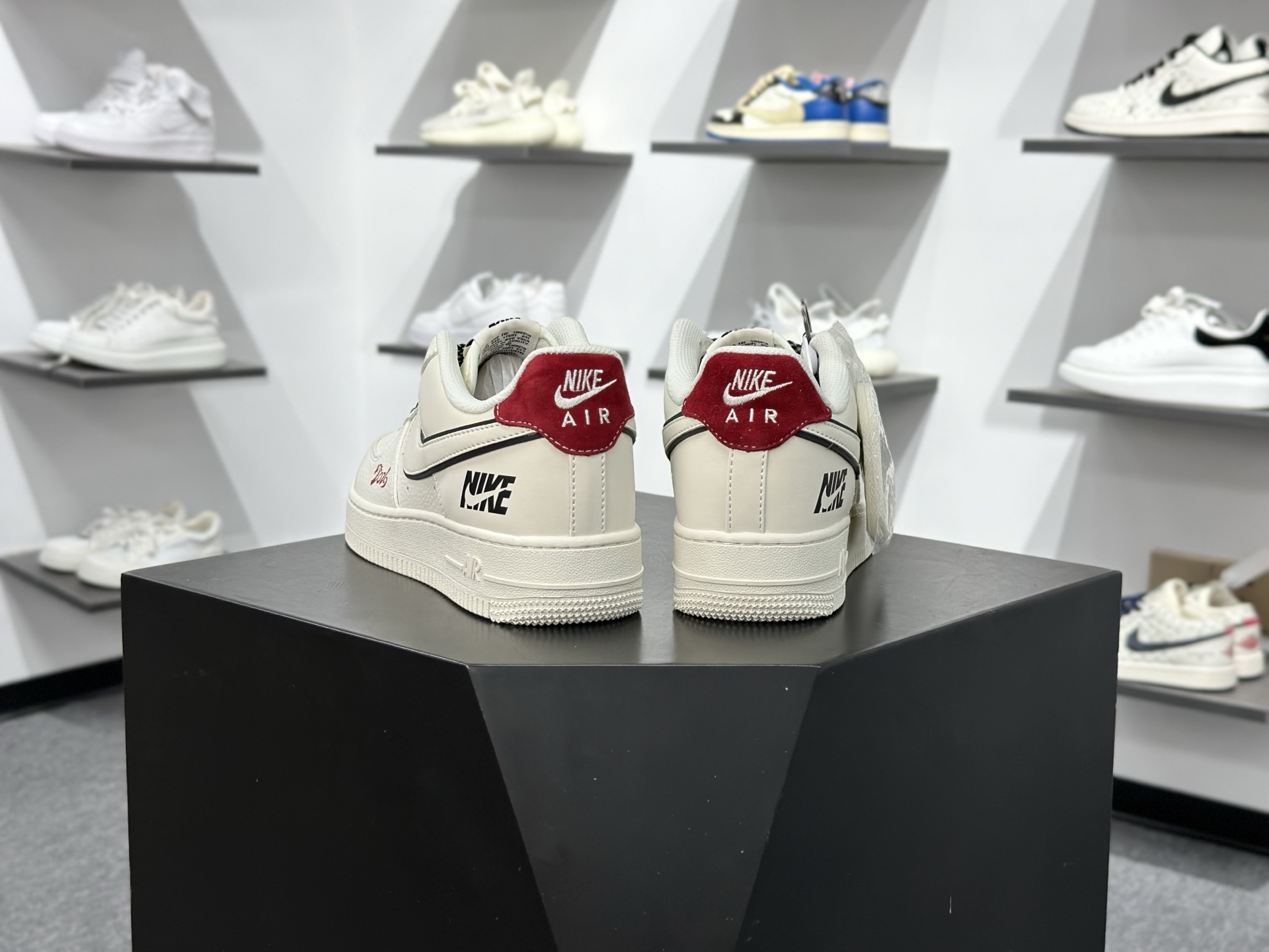 Nike Air Force 1 Low 马年限定 CS5288-059-Top High Quatity Cheap Sneakers Fashion Clothing Clothes Bags handbags Shoes of all Brand wholesale With The best Quality And Beautiful Price from China Factory Chinese suppliers wholesaler seller Nike Air Force 1 Low 马年限定 CS5288-059