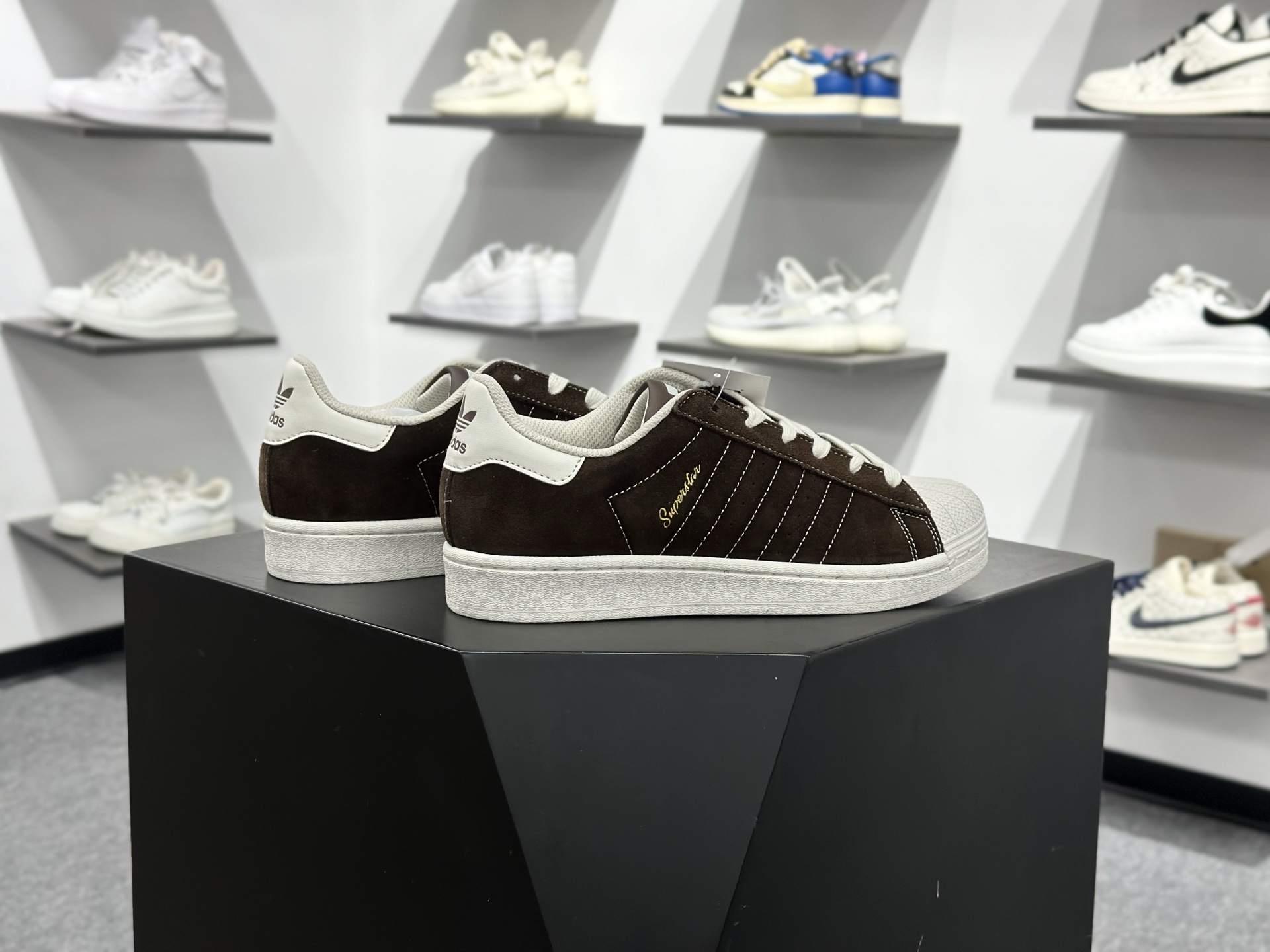 Adidas Originals Superstar 2025全新版本 贝壳头 IF7677