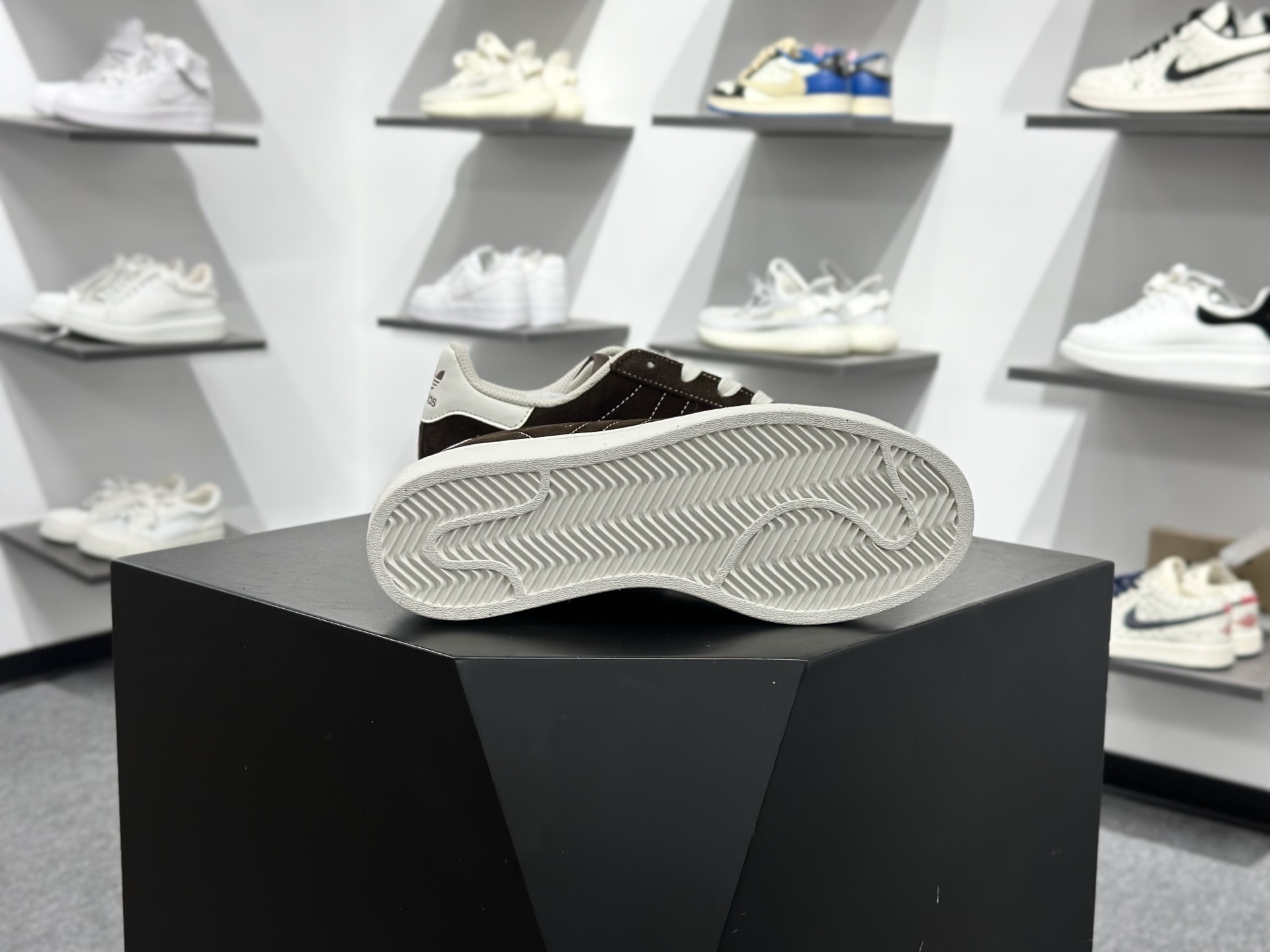 Adidas Originals Superstar 2025全新版本 贝壳头 IF7677