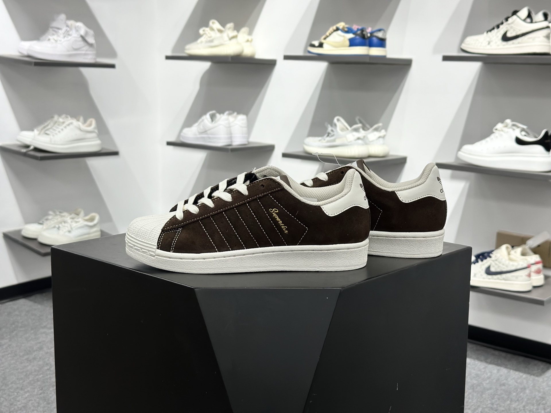 Adidas Originals Superstar 2025全新版本 贝壳头 IF7677