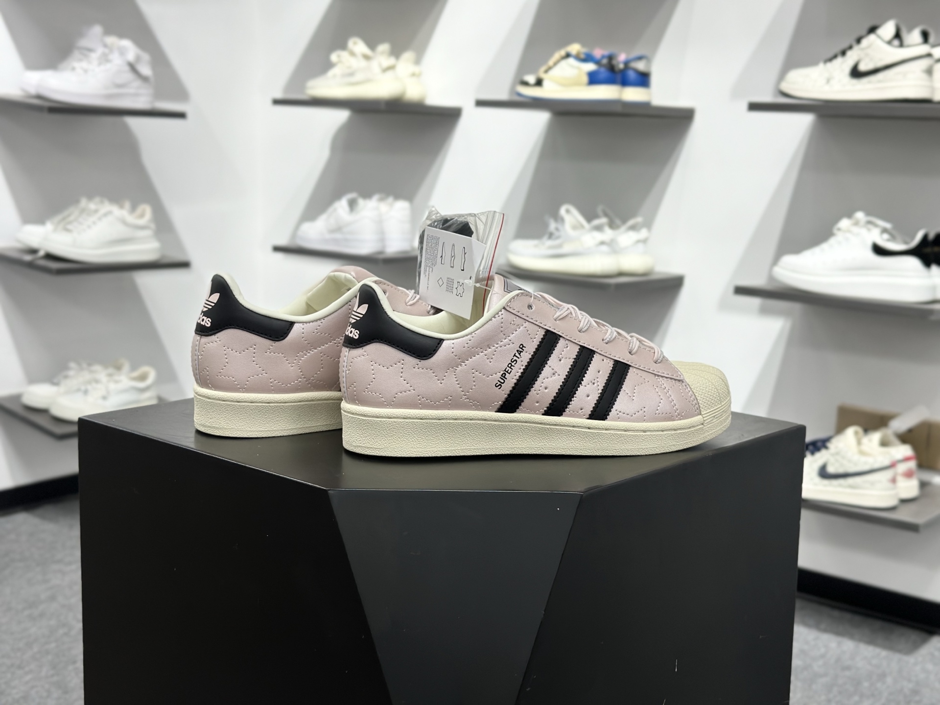 Adidas Originals Superstar 2025全新版本 贝壳头 JR6985