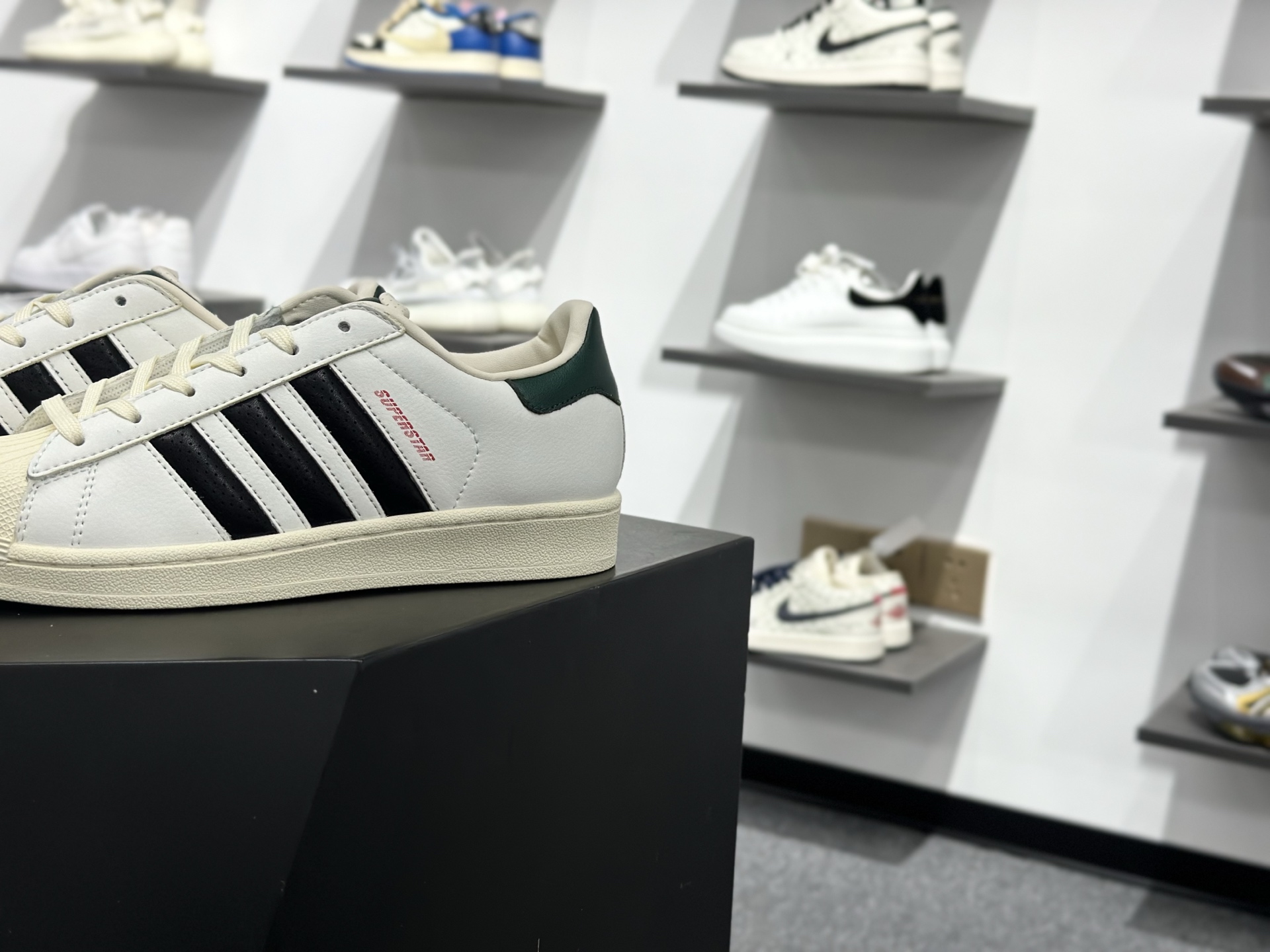 Adidas Originals Superstar 2025全新版本 贝壳头 JP9188