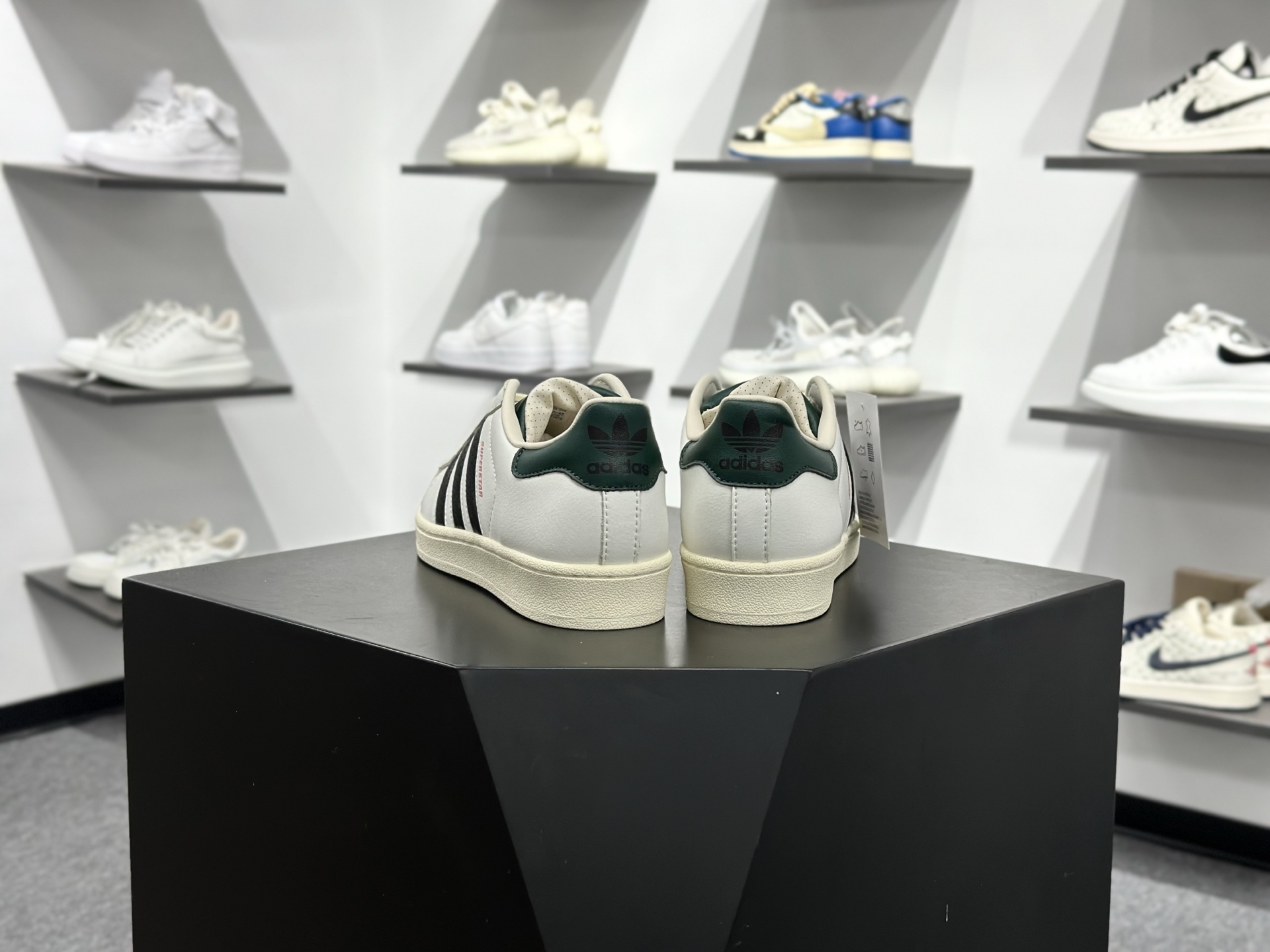 Adidas Originals Superstar 2025全新版本 贝壳头 JP9188