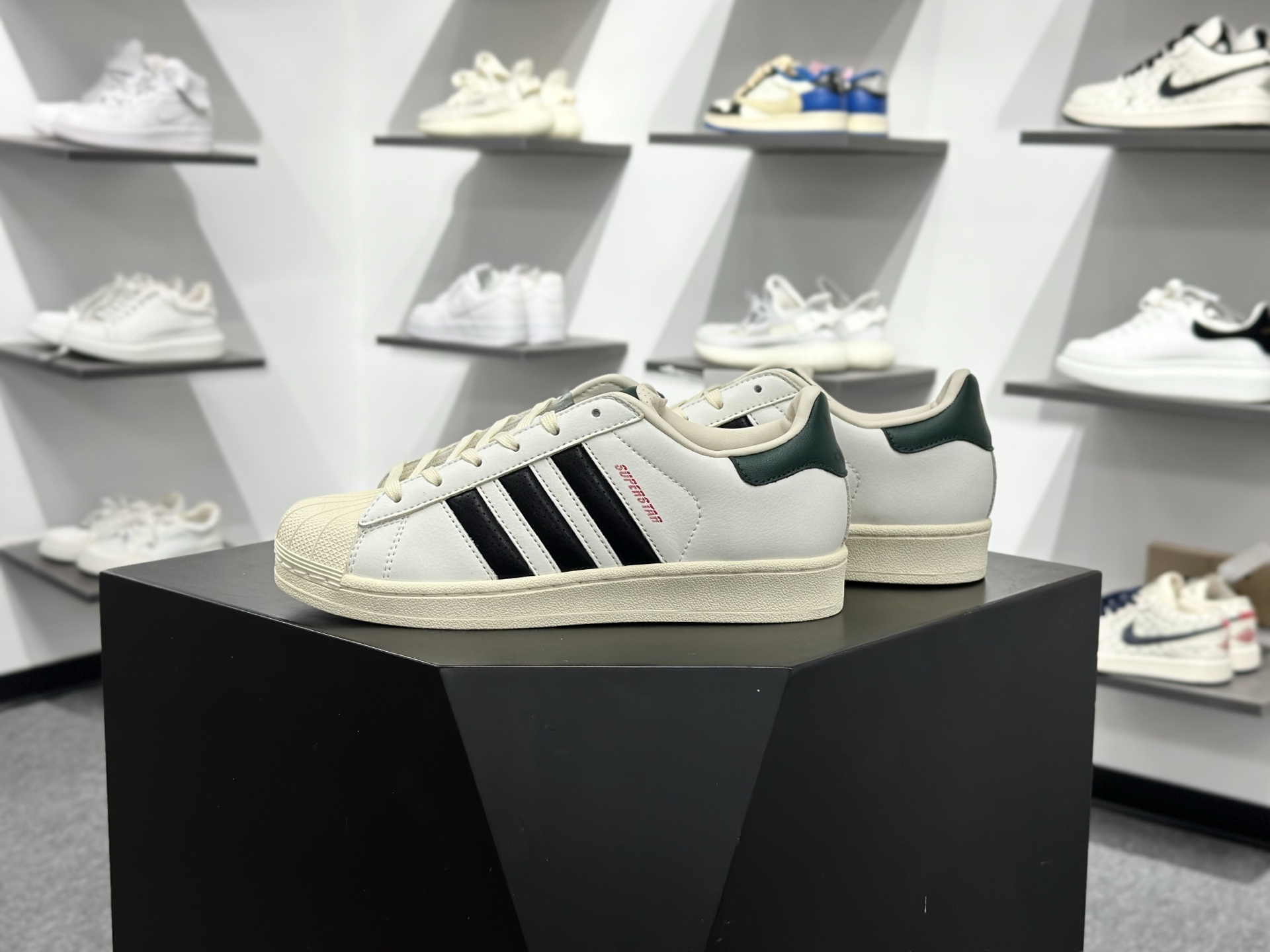 Adidas Originals Superstar 2025全新版本 贝壳头 JP9188