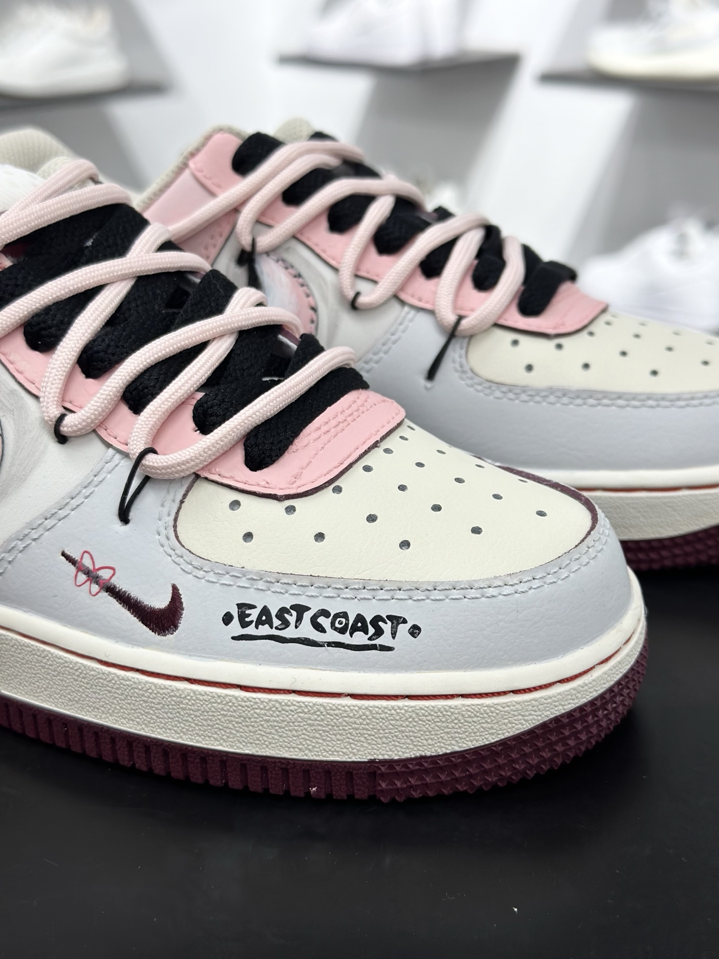 NIKE AIR FORCE 1‘07 LV8 FB1839-125 NIKE AIR FORCE 1‘07 LV8 FB1839-125