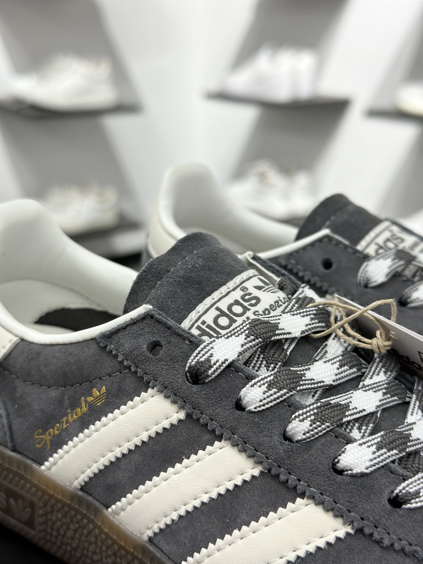 AD Originals Handball Spzl 灰色 原装 外贸鬼佬指定订单 KJ6303 AD Originals Handball Spzl 灰色 原装 外贸鬼佬指定订单 KJ6303