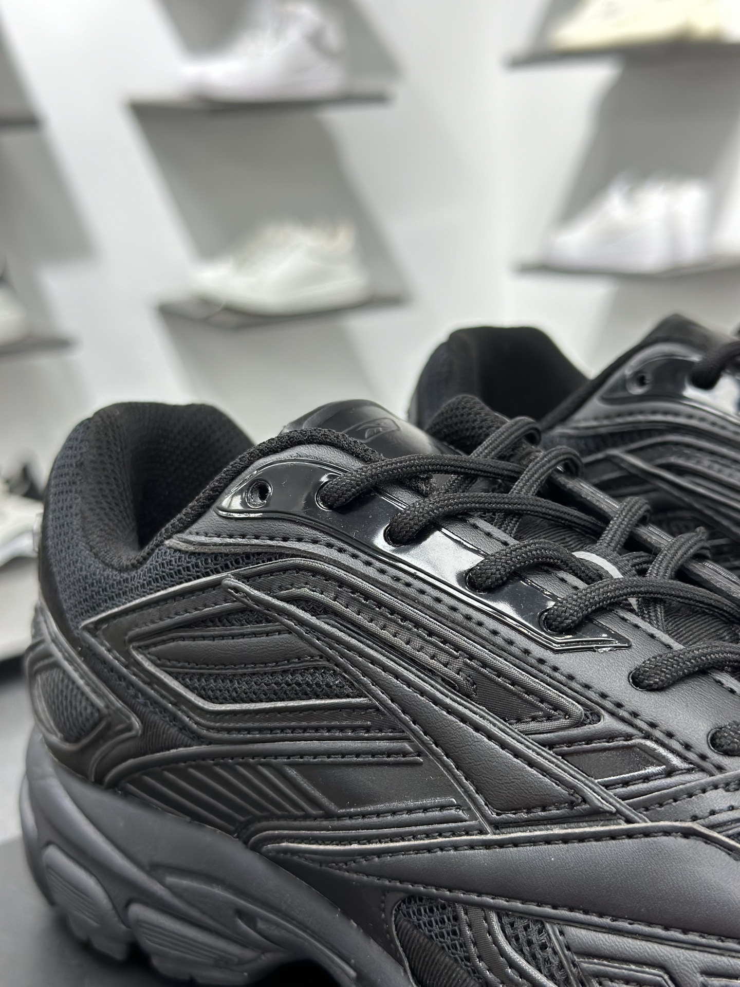 Reebok锐步 Premier Road Ultra 舒适百搭 低帮休闲运动鞋 RMLA06BC99MAT0022578-26 Reebok锐步 Premier Road Ultra 舒适百搭 低帮休闲运动鞋 RMLA06BC99MAT0022578-26
