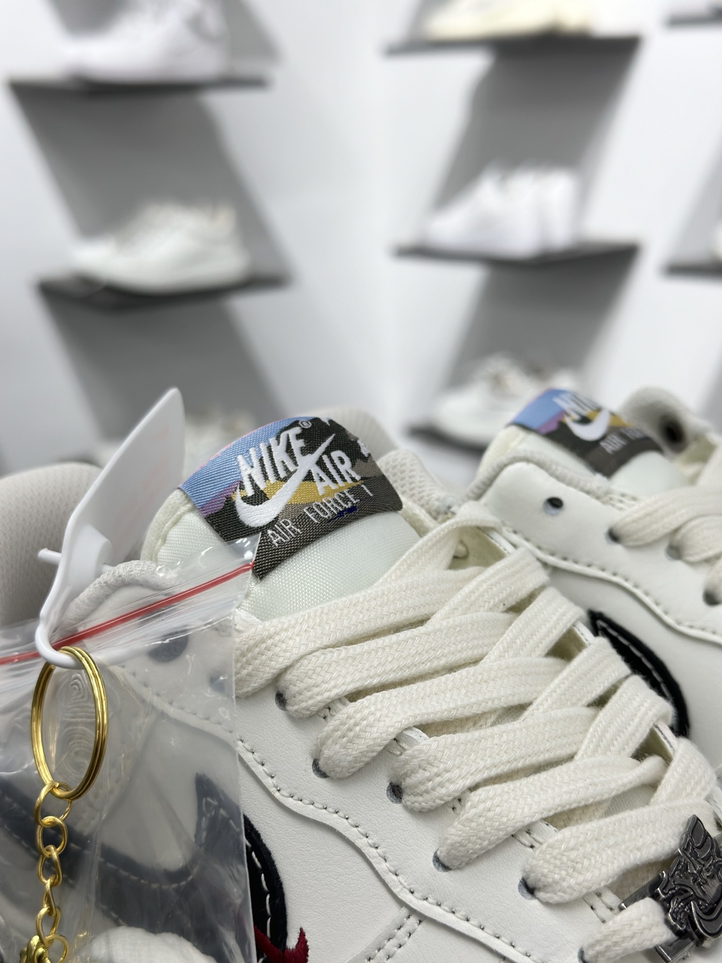 Nike Air Force 1 Low 07 马年限定 白黑小勾 DD1982-347