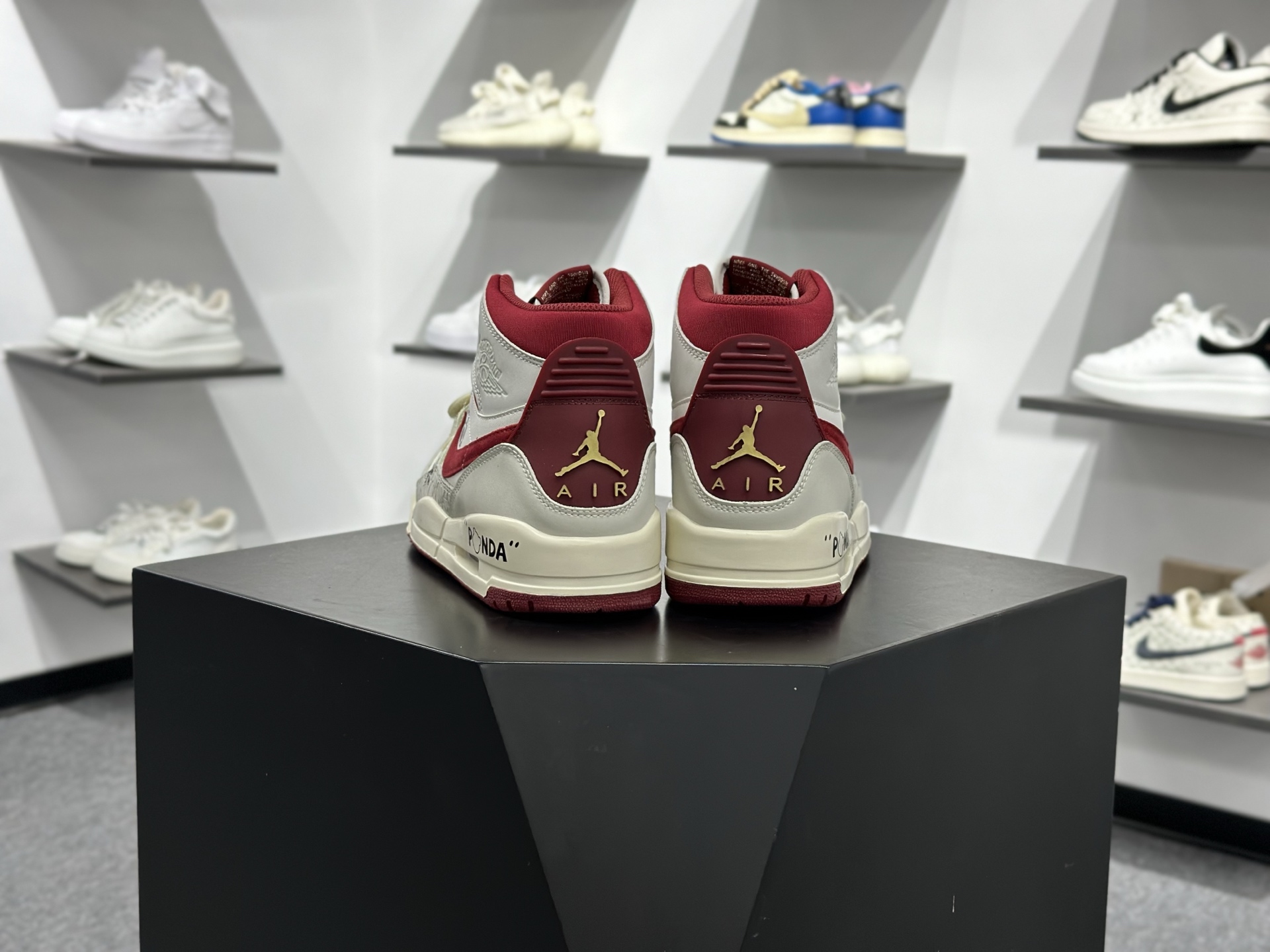 Air Jordan Legacy 312 马年限定 IQ9783-121
