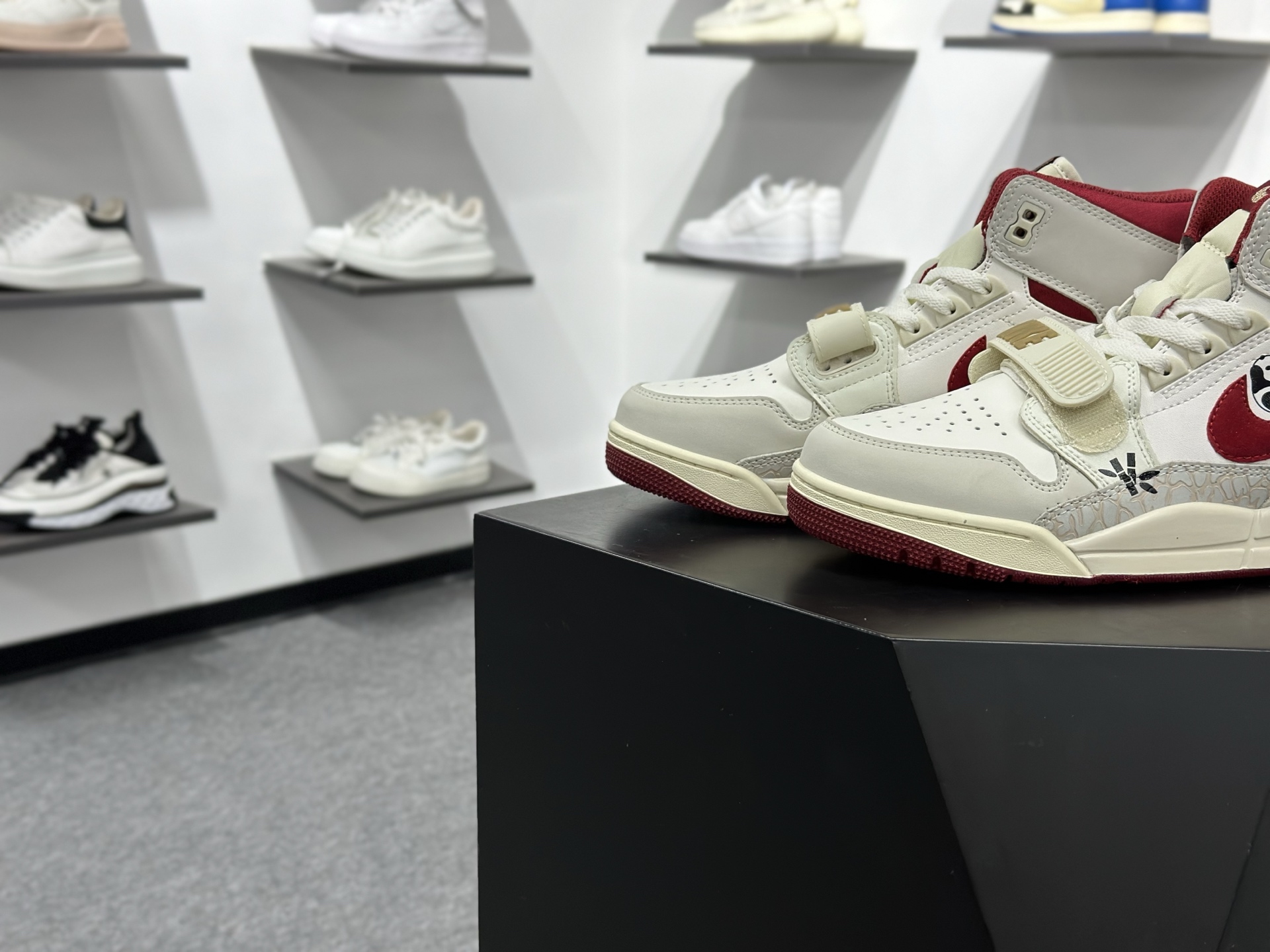 Air Jordan Legacy 312 马年限定 IQ9783-121