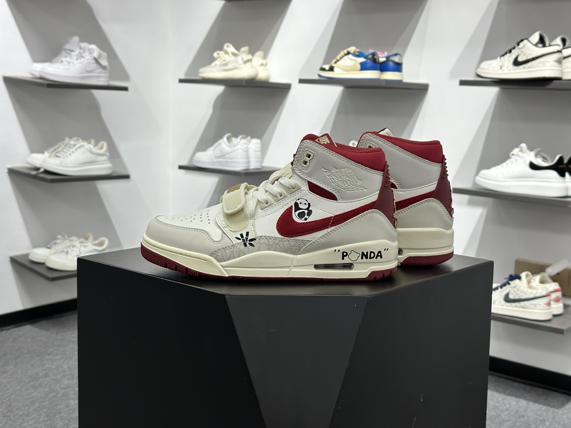 Air Jordan Legacy 312 马年限定 IQ9783-121