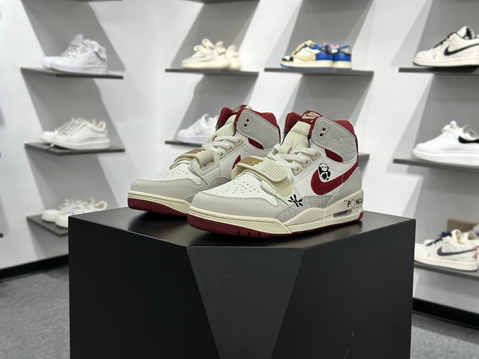 Air Jordan Legacy 312 马年限定 IQ9783-121