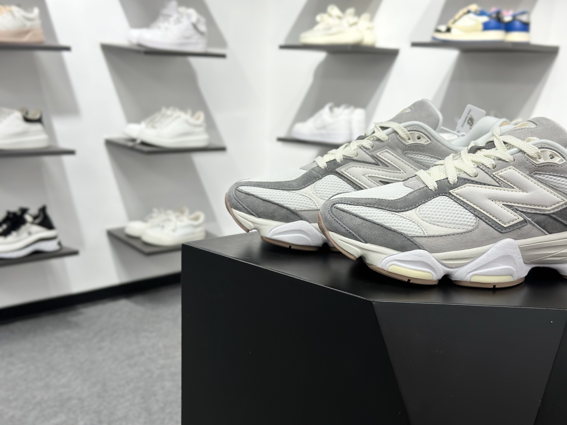 New Balance NB 9060 棕色 U9060AUB