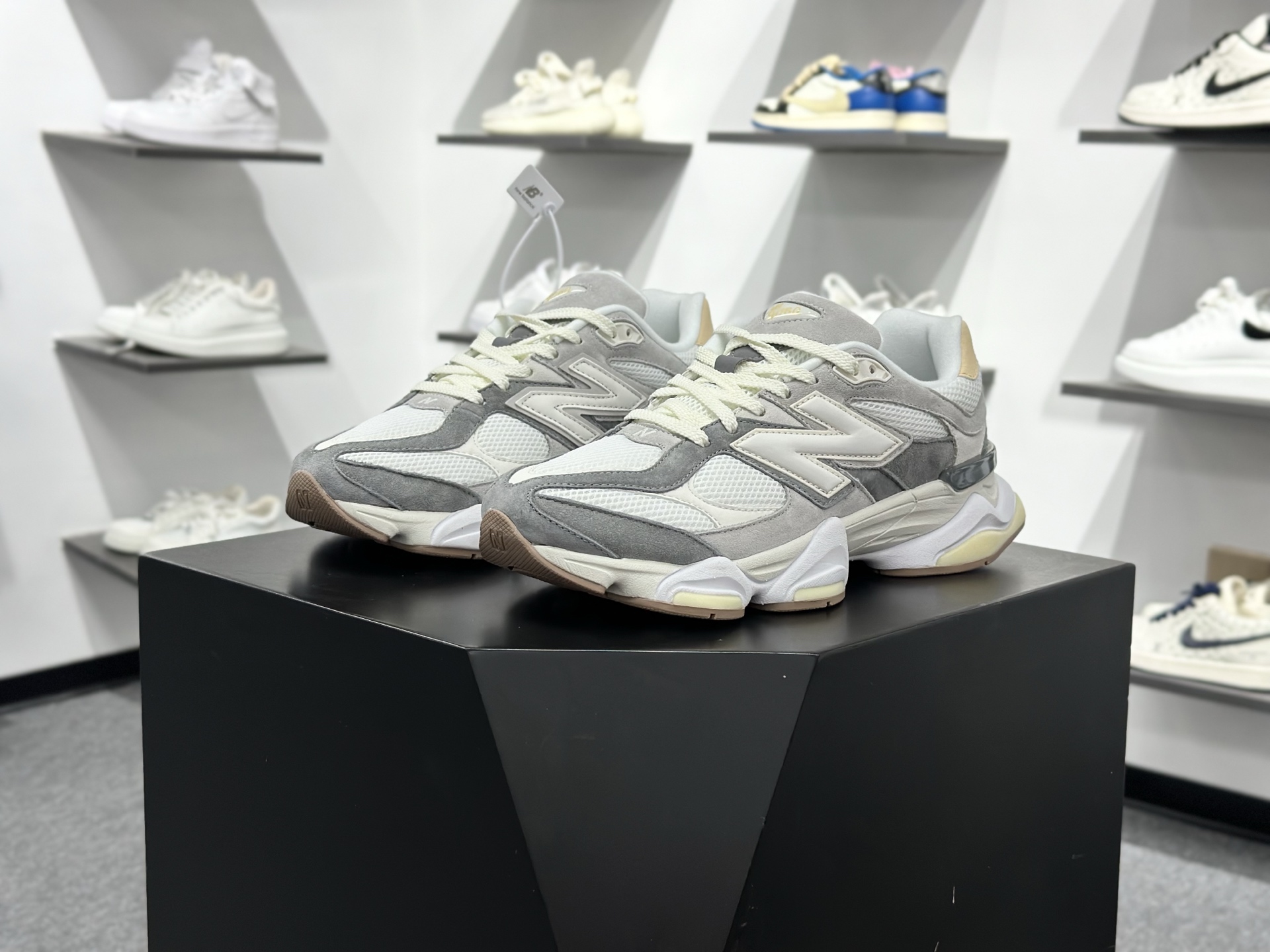 New Balance NB 9060 棕色 U9060AUB