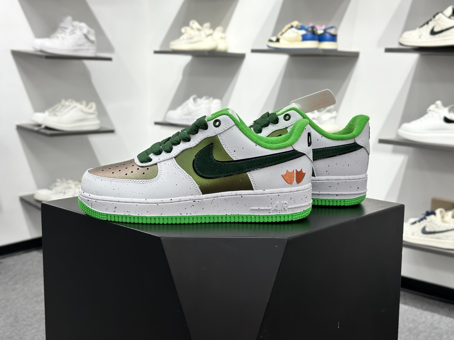 DOAF x Air Force 1 Low 白绿色 IU7613-100