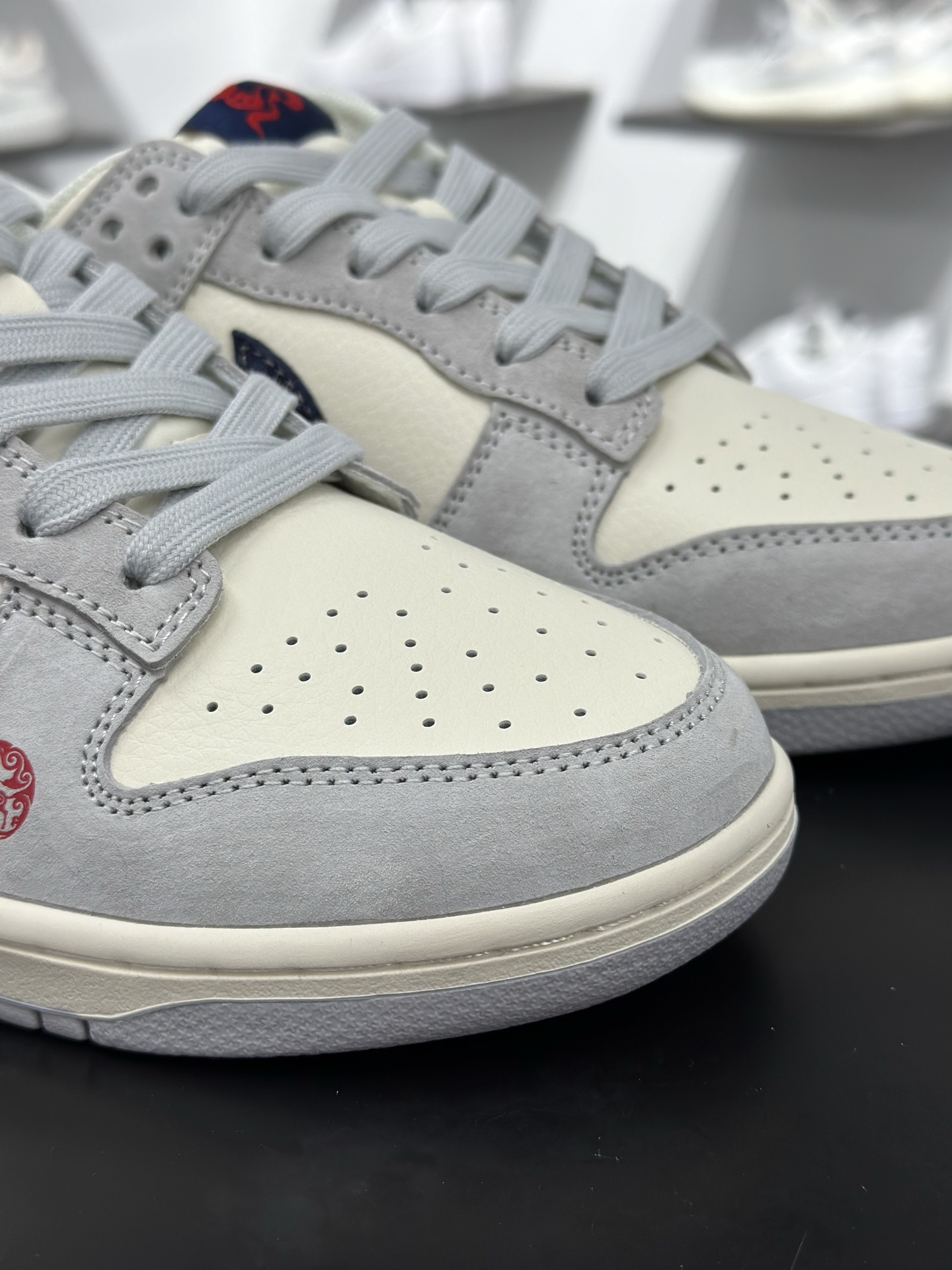 Nike SB Dunk Low 马年限定 灰白蓝 FC1688-255