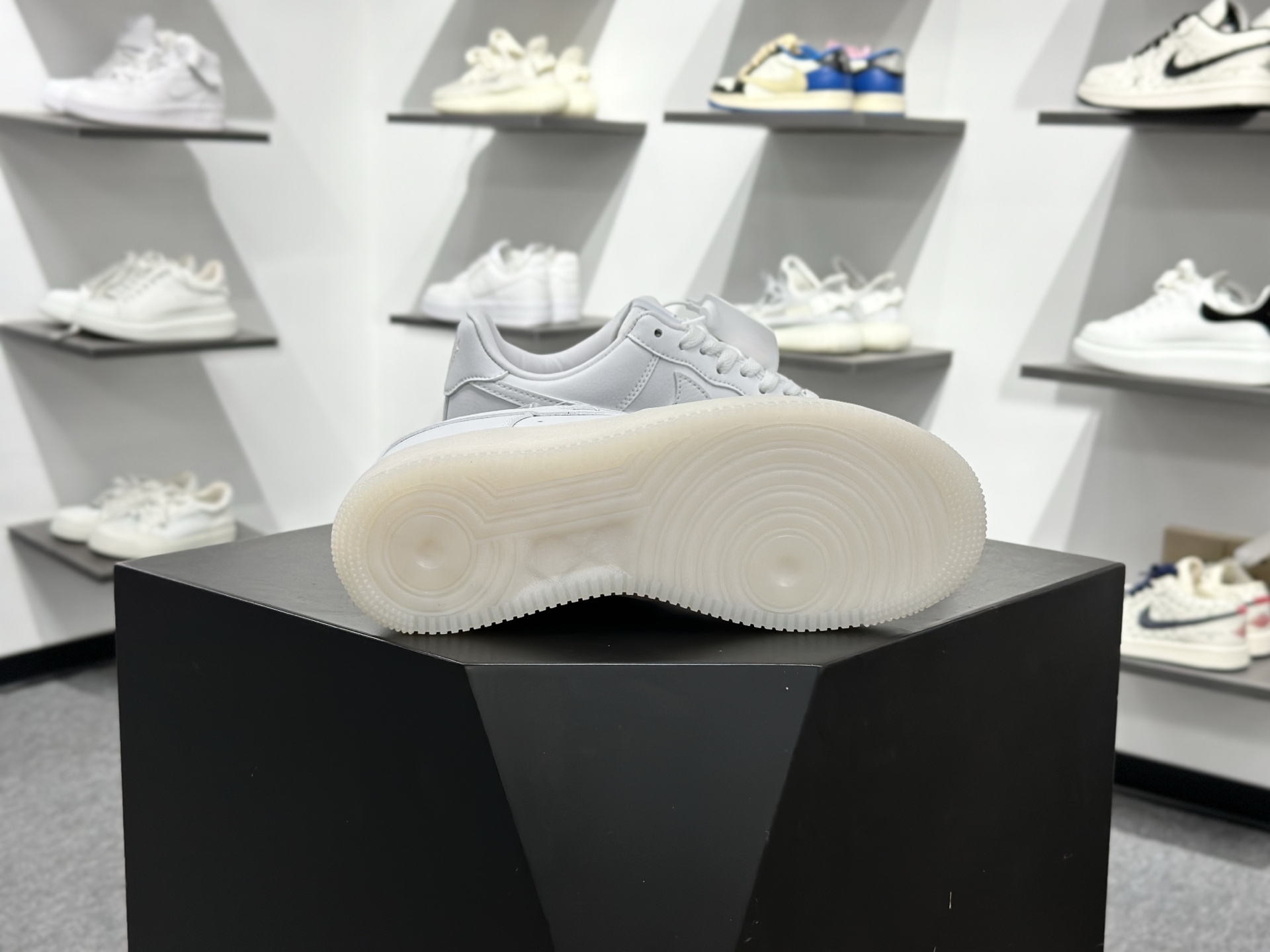 NIKE AIR FORCE 1‘07 CZ8065-101