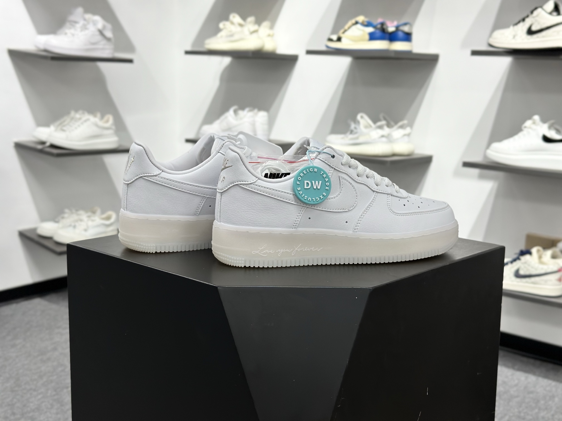 NIKE AIR FORCE 1‘07 CZ8065-101