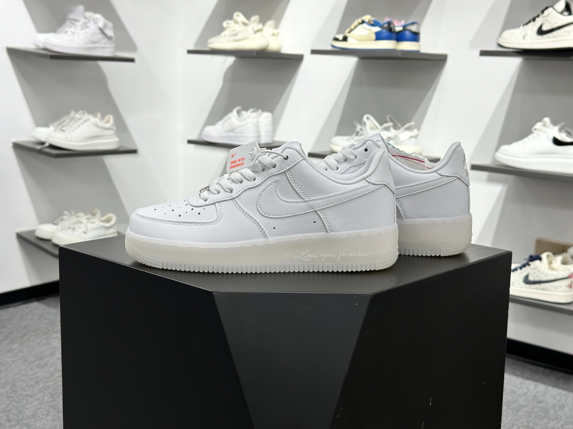NIKE AIR FORCE 1‘07 CZ8065-101