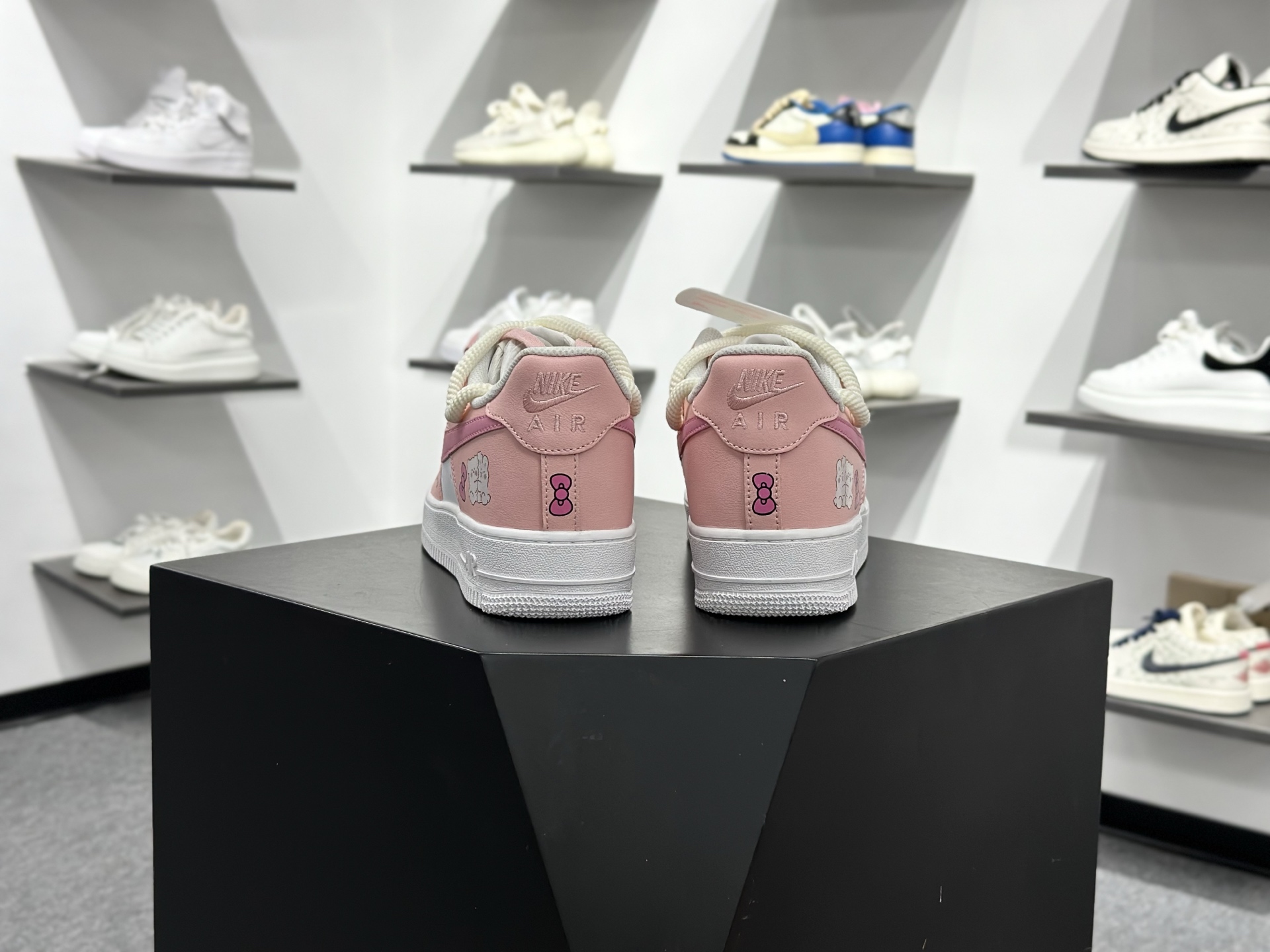 Nike Air Force 1 Low 07 粉白凯蒂猫 YY2024-762