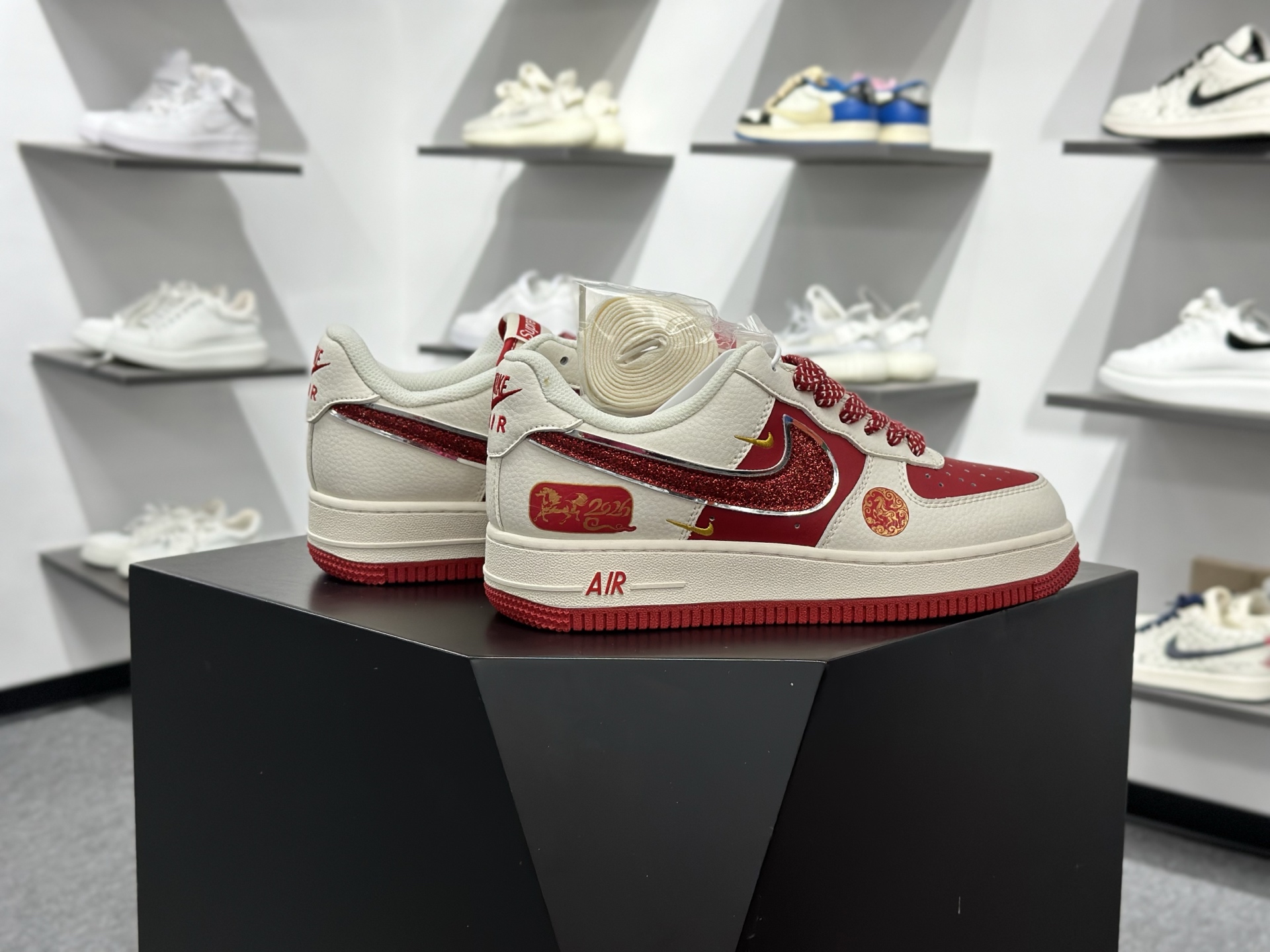 Nike Air Force 1 Low 07 马年限定 白红小勾满天星 QY6878-601-Chinese wholesaler seller Clothes Bags handbags wholesale Shoes High Quatity wholesaler seller Cheap Sneakers from China Factory Chinese suppliers china wholesale clothing wholesaler seller Nike Air Force 1 Low 07 马年限定 白红小勾满天星 QY6878-601