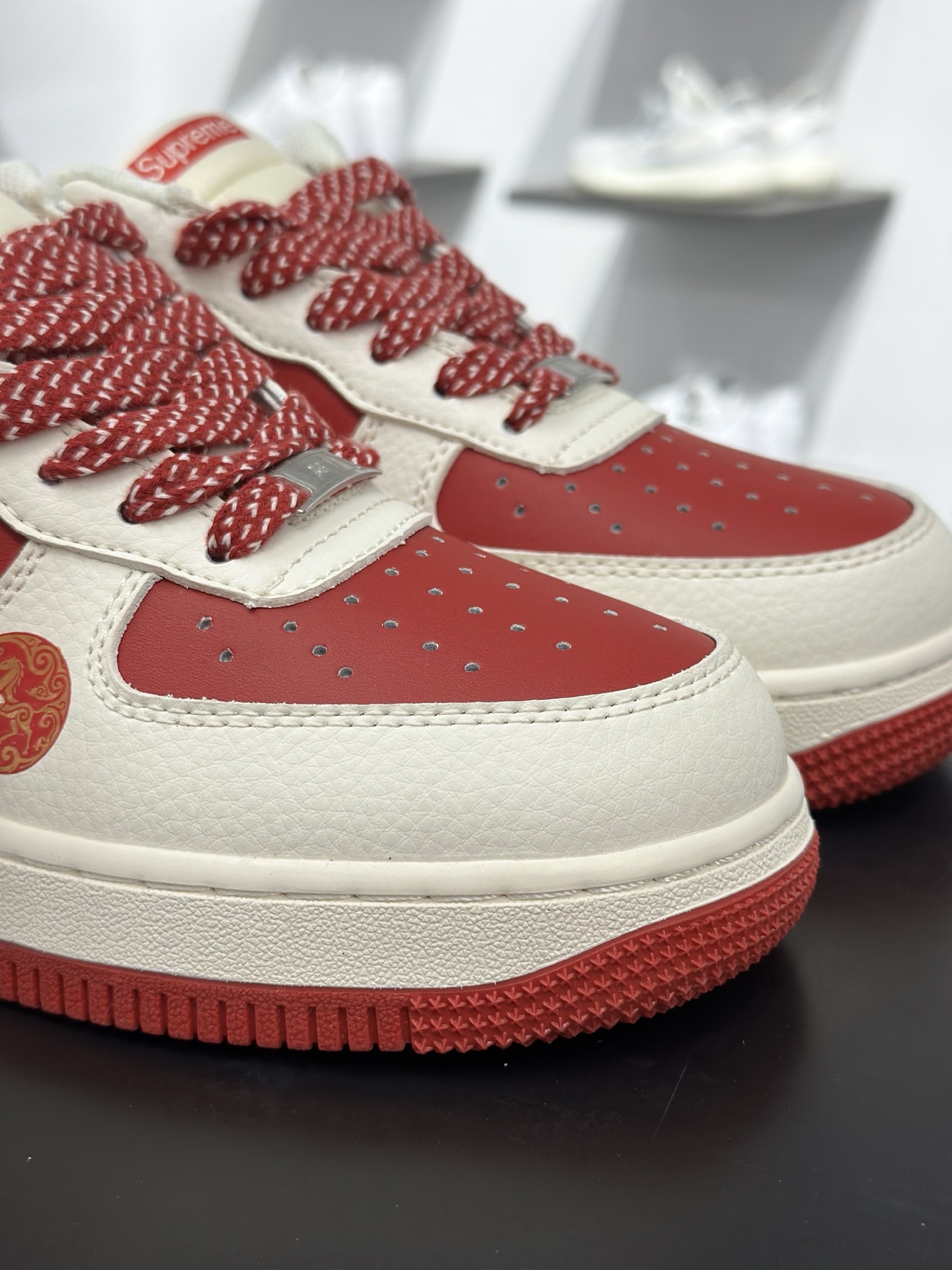 Nike Air Force 1 Low 07 马年限定 白红小勾满天星 QY6878-601-Chinese wholesaler seller Clothes Bags handbags wholesale Shoes High Quatity wholesaler seller Cheap Sneakers from China Factory Chinese suppliers china wholesale clothing wholesaler seller Nike Air Force 1 Low 07 马年限定 白红小勾满天星 QY6878-601