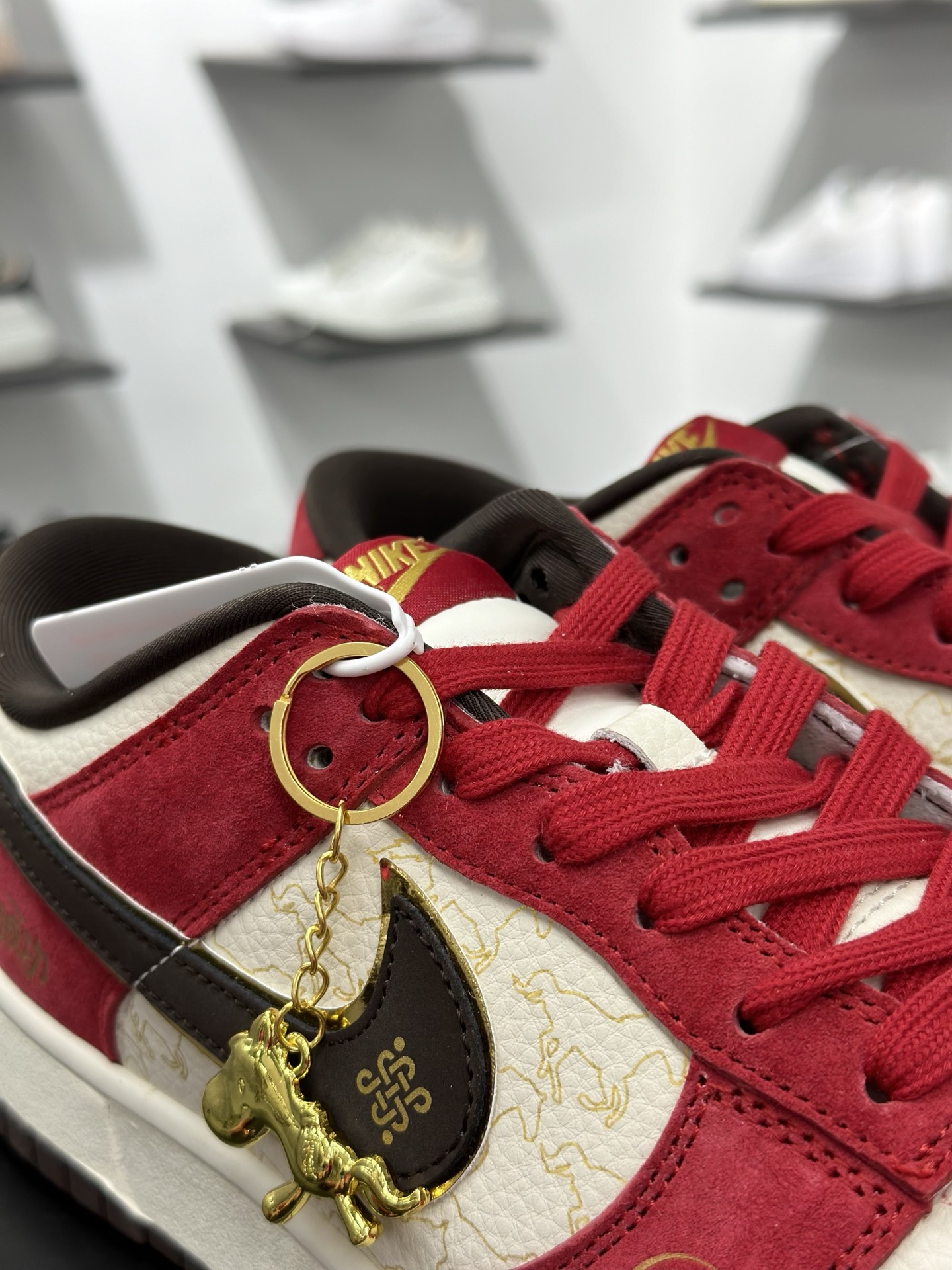 定制版Nike SB Dunk Low“ Supreme联名—米蓝头层皮” 周年高端定制 低帮休闲板鞋 DN3168-013-Chinese wholesaler seller Clothes Bags handbags wholesale Shoes High Quatity wholesaler seller Cheap Sneakers from China Factory Chinese suppliers china wholesale clothing wholesaler seller 定制版Nike SB Dunk Low“ Supreme联名—米蓝头层皮” 周年高端定制 低帮休闲板鞋 DN3168-013