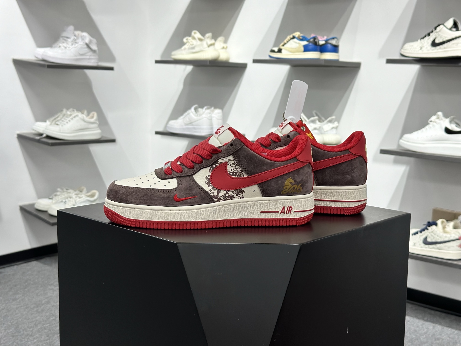 Nike Air Force 1'07 Low 马年限定 空军一号低帮休闲板鞋 XD0028-001-Chinese wholesaler seller Clothes Bags handbags wholesale Shoes High Quatity wholesaler seller Cheap Sneakers from China Factory Chinese suppliers china wholesale clothing wholesaler seller Nike Air Force 1'07 Low 马年限定 空军一号低帮休闲板鞋 XD0028-001
