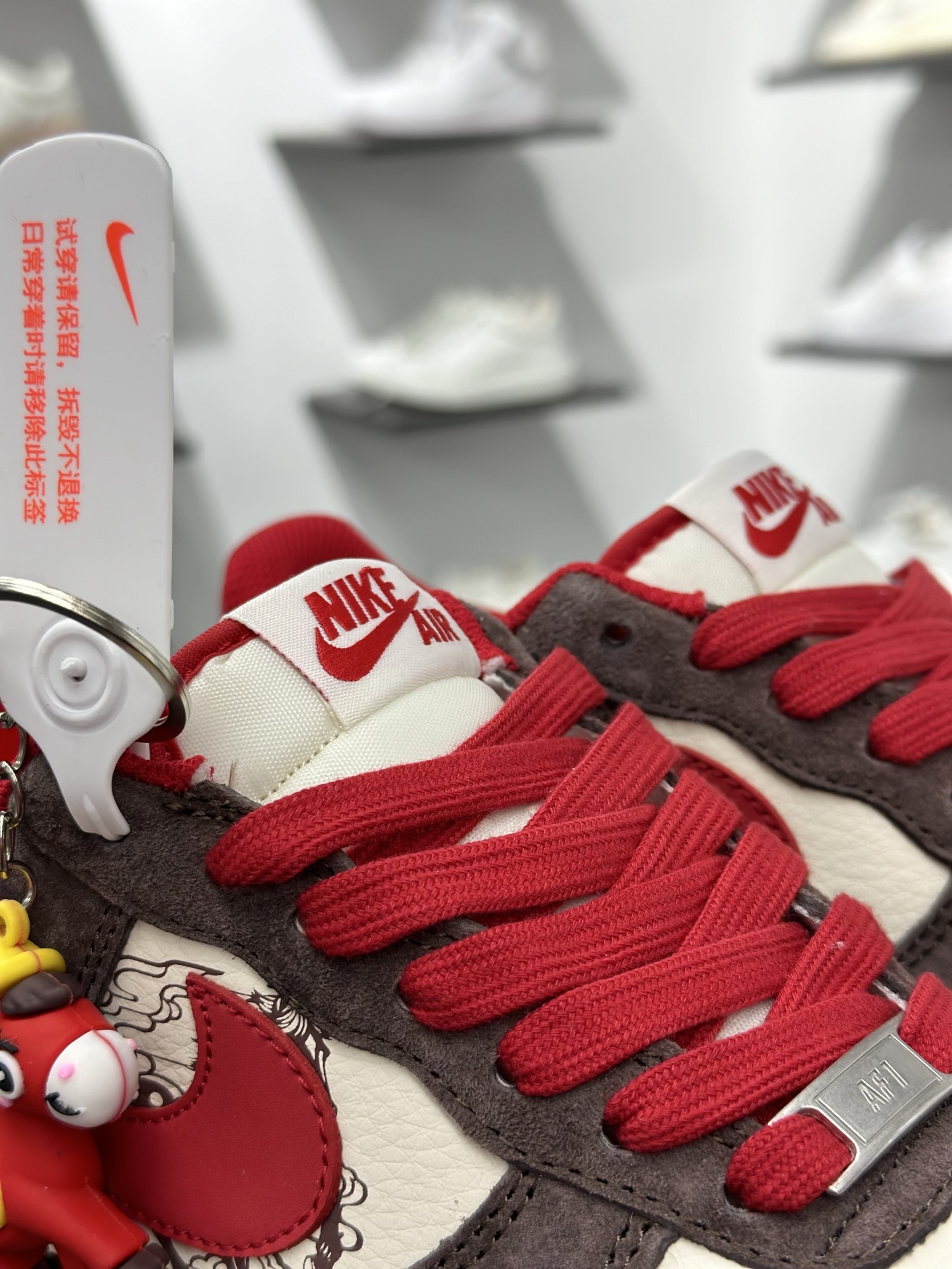 Nike Air Force 1'07 Low 马年限定 空军一号低帮休闲板鞋 XD0028-001-Chinese wholesaler seller Clothes Bags handbags wholesale Shoes High Quatity wholesaler seller Cheap Sneakers from China Factory Chinese suppliers china wholesale clothing wholesaler seller Nike Air Force 1'07 Low 马年限定 空军一号低帮休闲板鞋 XD0028-001