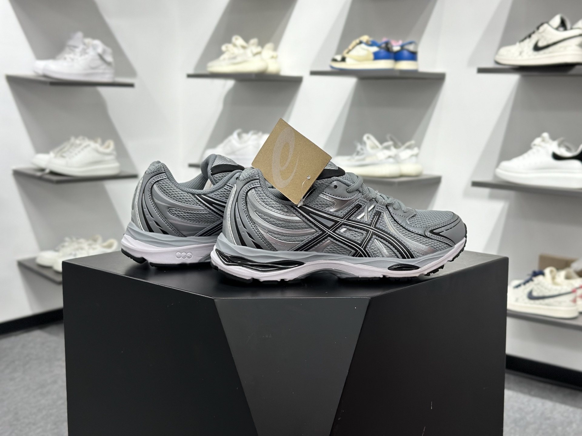 Asics GEL-SEKIRAN 亚瑟士 时尚舒适 低帮 休闲跑步鞋 1203A954-668-Chinese wholesaler seller Clothes Bags handbags wholesale Shoes High Quatity wholesaler seller Cheap Sneakers from China Factory Chinese suppliers china wholesale clothing wholesaler seller Asics GEL-SEKIRAN 亚瑟士 时尚舒适 低帮 休闲跑步鞋 1203A954-668
