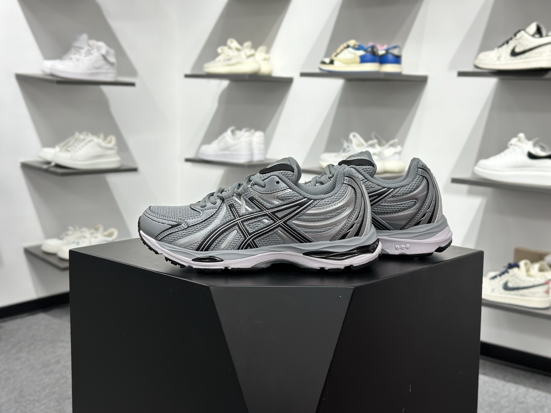 Asics GEL-SEKIRAN 亚瑟士 时尚舒适 低帮 休闲跑步鞋 1203A954-668-Chinese wholesaler seller Clothes Bags handbags wholesale Shoes High Quatity wholesaler seller Cheap Sneakers from China Factory Chinese suppliers china wholesale clothing wholesaler seller Asics GEL-SEKIRAN 亚瑟士 时尚舒适 低帮 休闲跑步鞋 1203A954-668