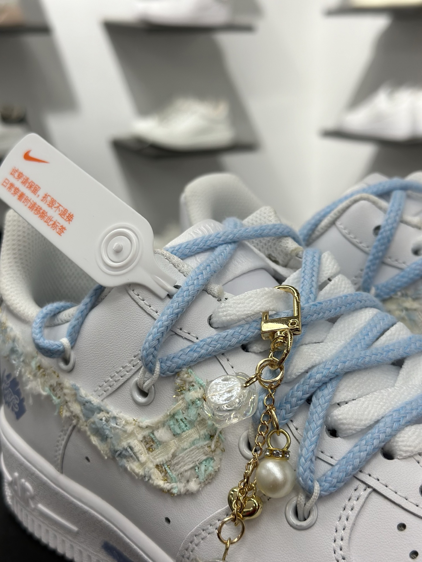 Nike Air Force 1 Low 奶蓝小香风 解构绑带 DC9999-223-Top High Quatity Cheap Sneakers Fashion Clothing Clothes Bags handbags Shoes of all Brand wholesale With The best Quality And Beautiful Price from China Factory Chinese suppliers wholesaler seller Nike Air Force 1 Low 奶蓝小香风 解构绑带 DC9999-223