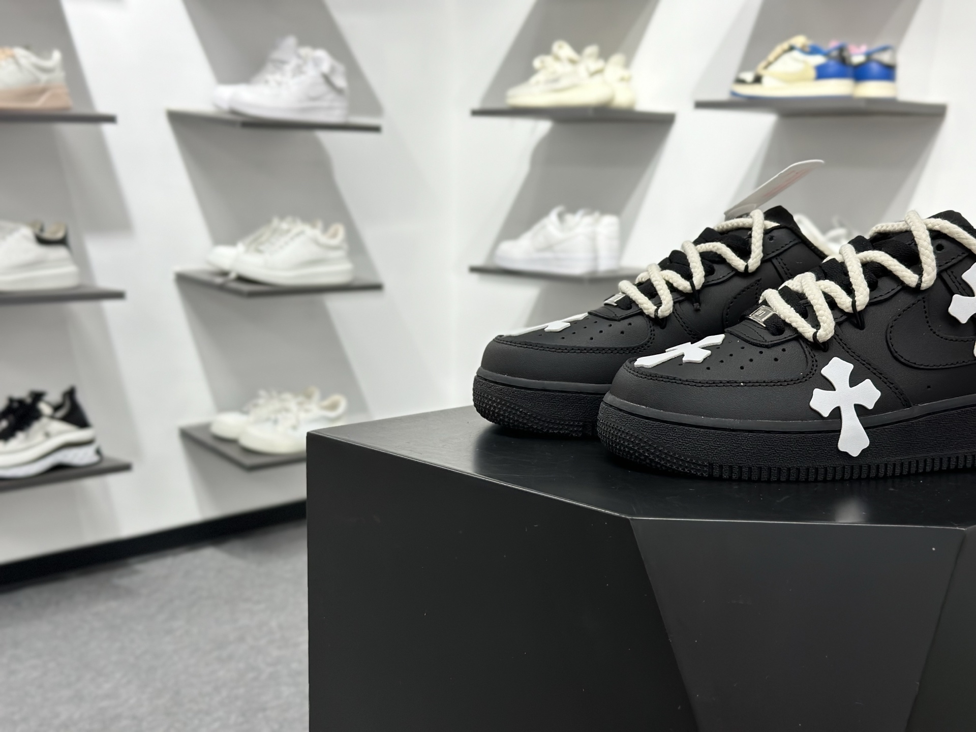 Nike Air Force 1 Low 克罗心 解构绑带 CW2288-111-Chinese wholesaler seller Clothes Bags handbags wholesale Shoes High Quatity wholesaler seller Cheap Sneakers from China Factory Chinese suppliers china wholesale clothing wholesaler seller Nike Air Force 1 Low 克罗心 解构绑带 CW2288-111