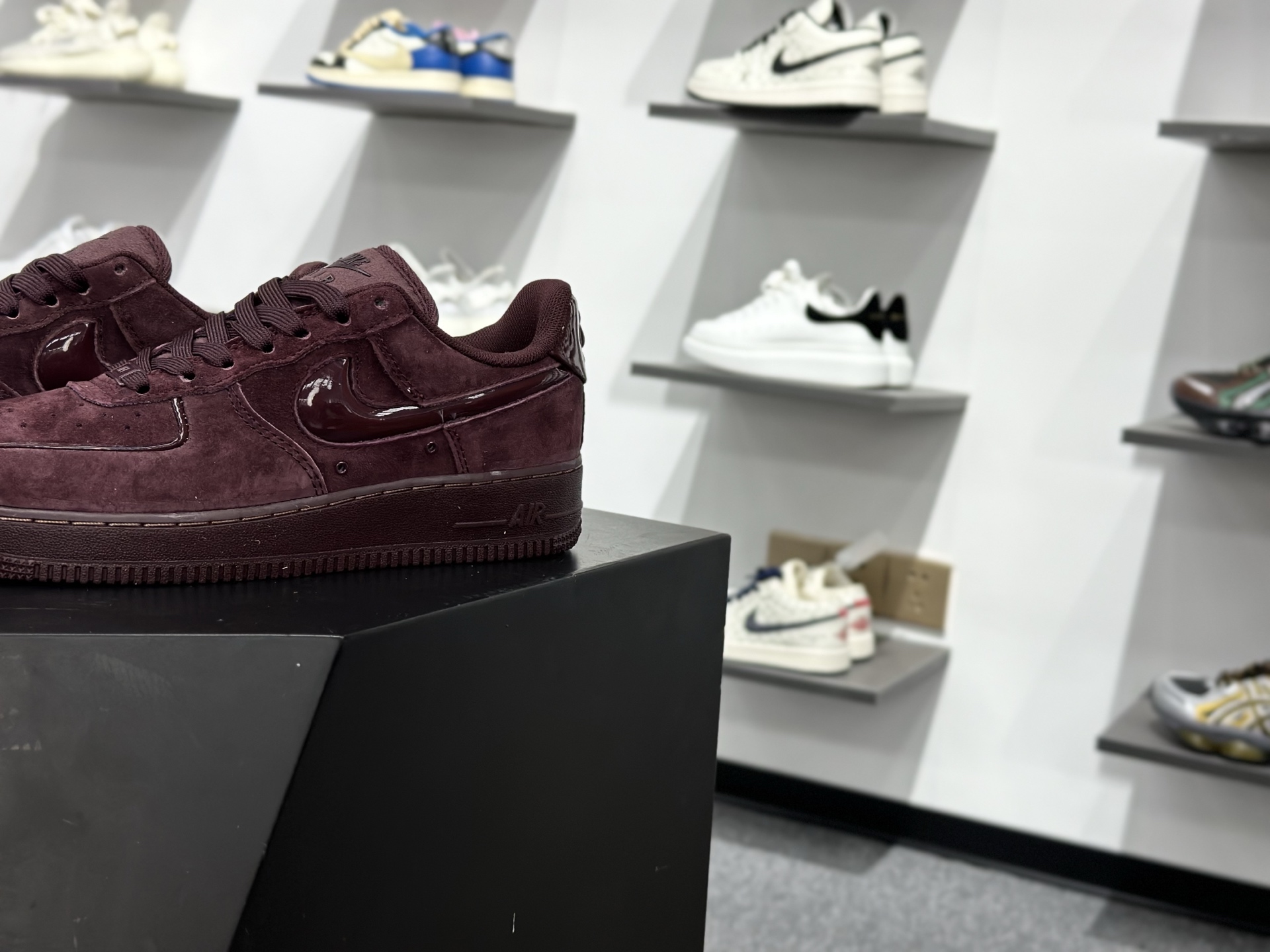 NIKE AIR FORCE 1 LOW “空军一号 低帮 运动鞋 休闲鞋 HV4406-600-Chinese wholesaler seller Clothes Bags handbags wholesale Shoes High Quatity wholesaler seller Cheap Sneakers from China Factory Chinese suppliers china wholesale clothing wholesaler seller NIKE AIR FORCE 1 LOW “空军一号 低帮 运动鞋 休闲鞋 HV4406-600