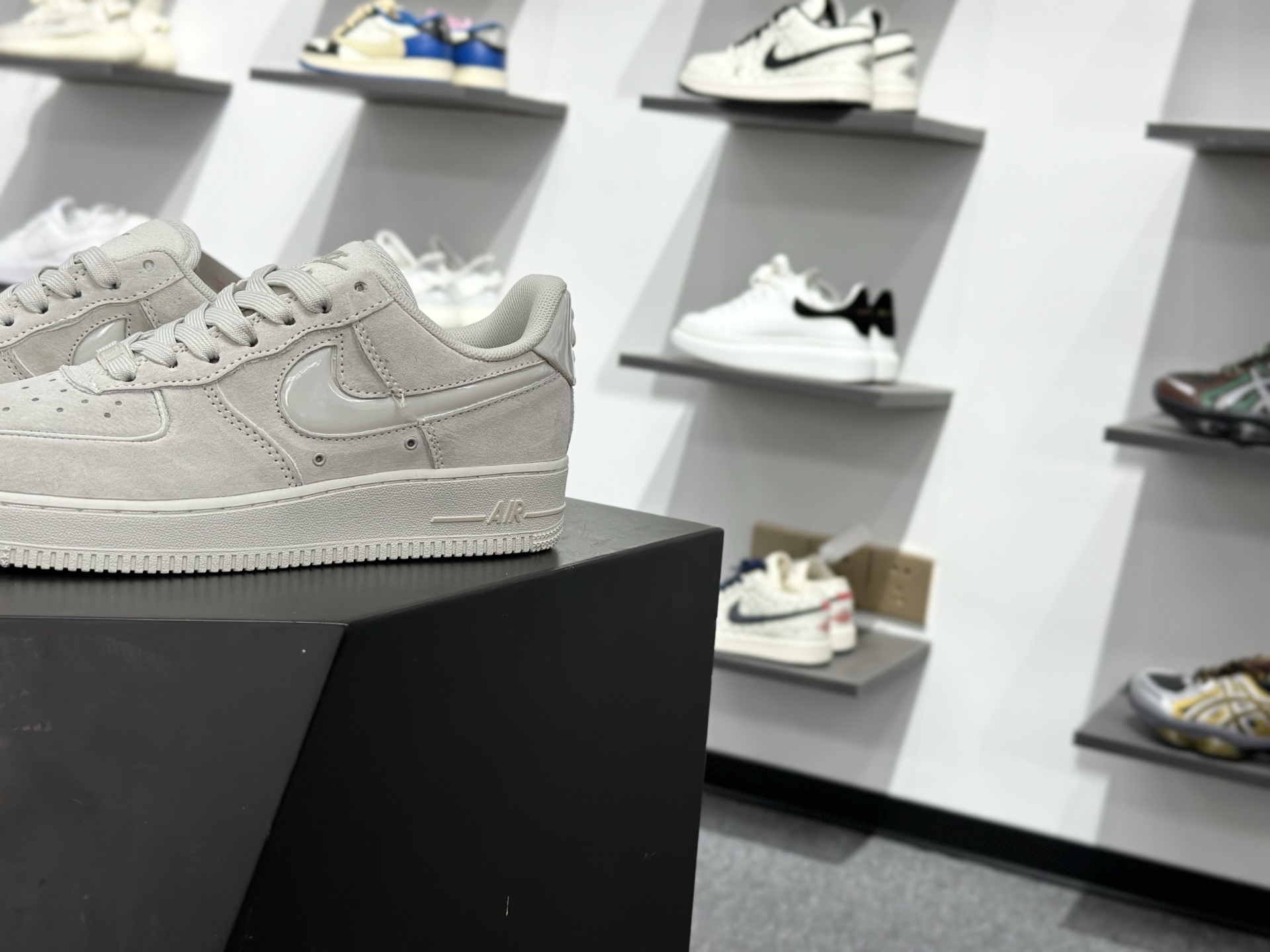 NIKE AIR FORCE 1 LOW “空军一号 低帮 运动鞋 休闲鞋 HV4406-001-Chinese wholesaler seller Clothes Bags handbags wholesale Shoes High Quatity wholesaler seller Cheap Sneakers from China Factory Chinese suppliers china wholesale clothing wholesaler seller NIKE AIR FORCE 1 LOW “空军一号 低帮 运动鞋 休闲鞋 HV4406-001