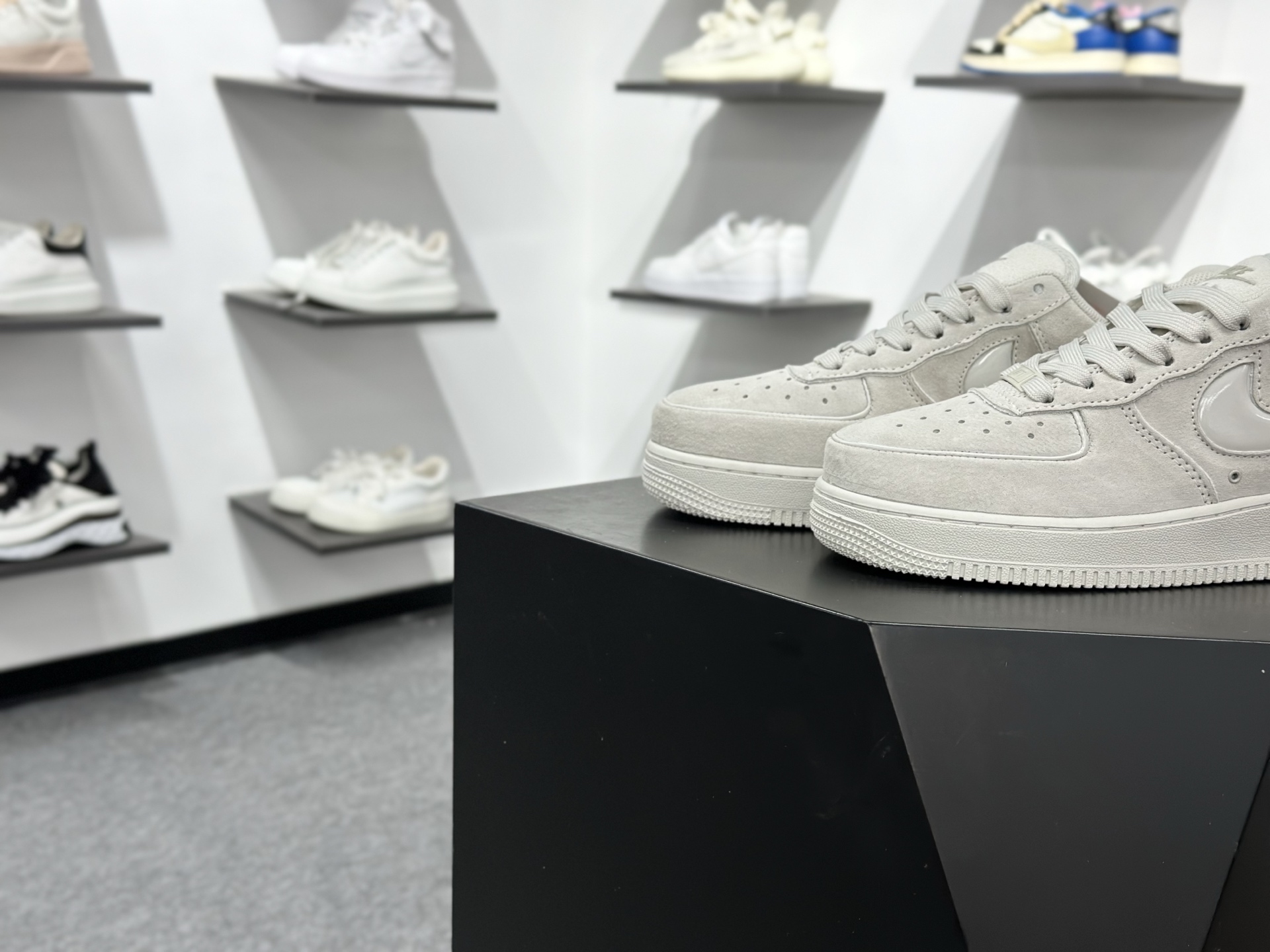 NIKE AIR FORCE 1 LOW “空军一号 低帮 运动鞋 休闲鞋 HV4406-001-Chinese wholesaler seller Clothes Bags handbags wholesale Shoes High Quatity wholesaler seller Cheap Sneakers from China Factory Chinese suppliers china wholesale clothing wholesaler seller NIKE AIR FORCE 1 LOW “空军一号 低帮 运动鞋 休闲鞋 HV4406-001