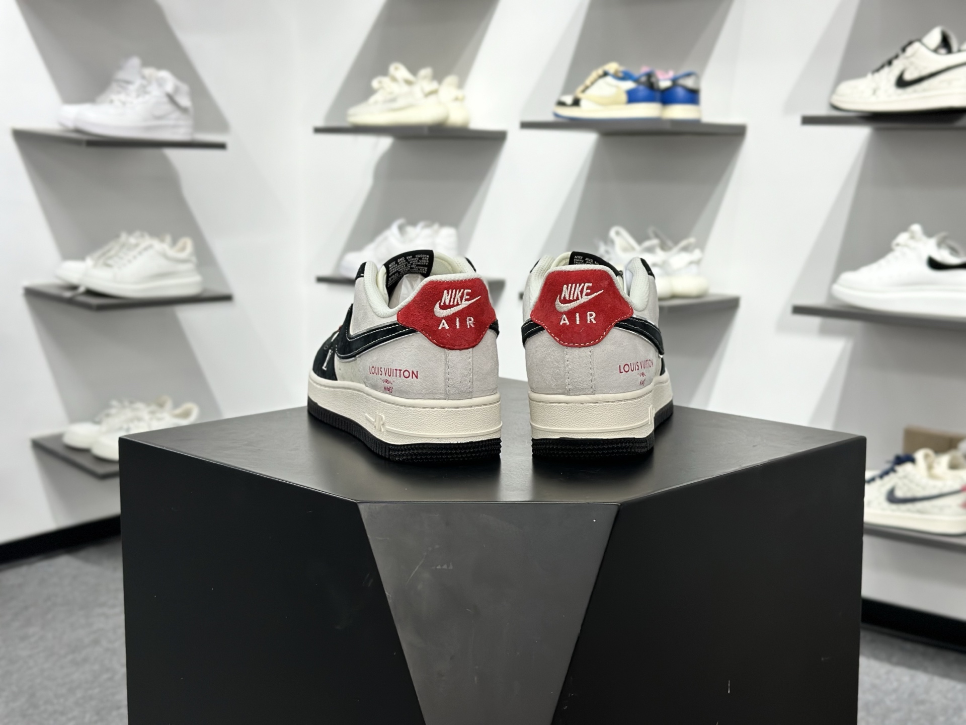 Nike Air Force1 07 low LV联名 定制空军 CX5050-Y40-Chinese wholesaler seller Clothes Bags handbags wholesale Shoes High Quatity wholesaler seller Cheap Sneakers from China Factory Chinese suppliers china wholesale clothing wholesaler seller Nike Air Force1 07 low LV联名 定制空军 CX5050-Y40