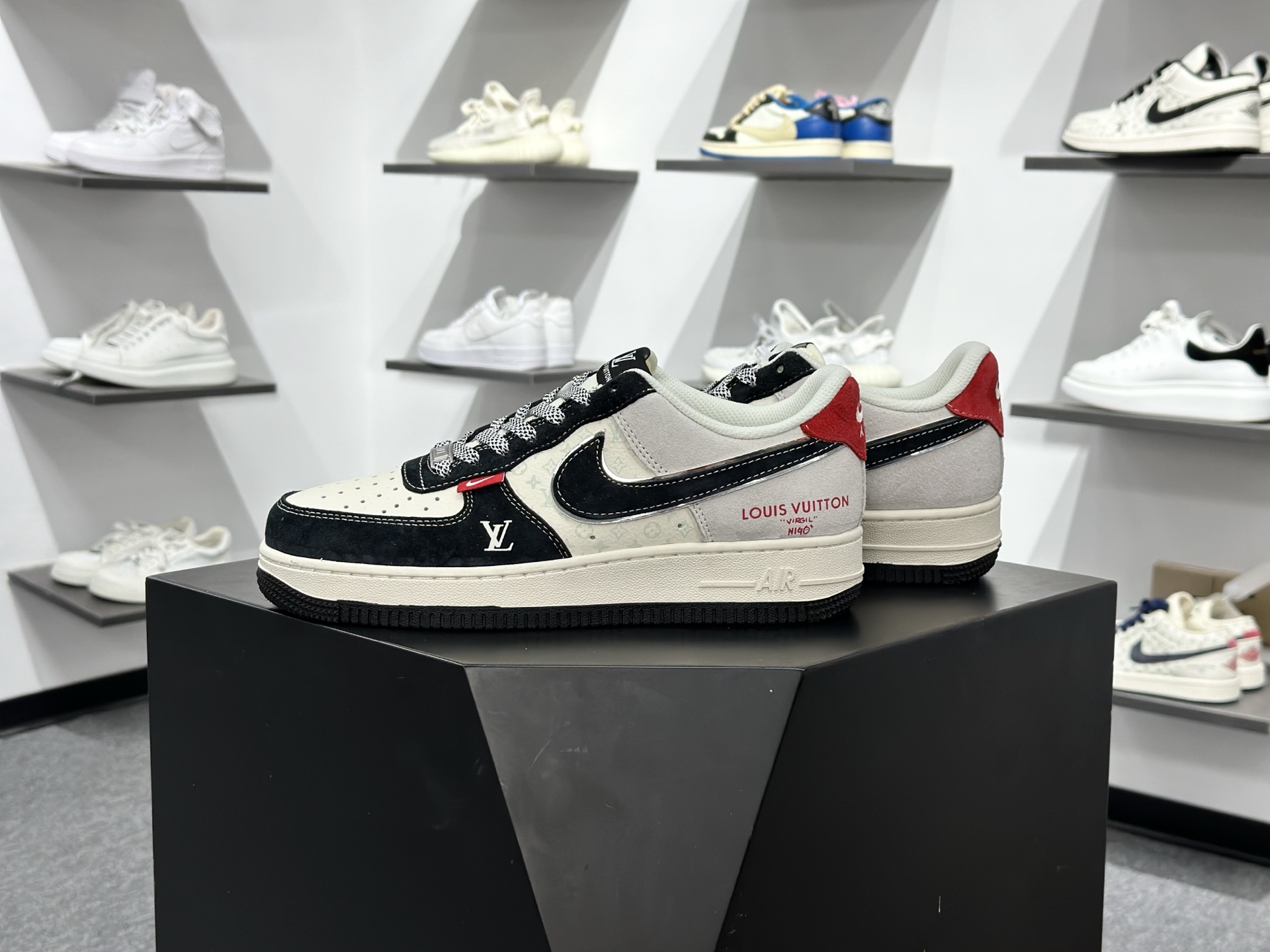 Nike Air Force1 07 low LV联名 定制空军 CX5050-Y40-Chinese wholesaler seller Clothes Bags handbags wholesale Shoes High Quatity wholesaler seller Cheap Sneakers from China Factory Chinese suppliers china wholesale clothing wholesaler seller Nike Air Force1 07 low LV联名 定制空军 CX5050-Y40