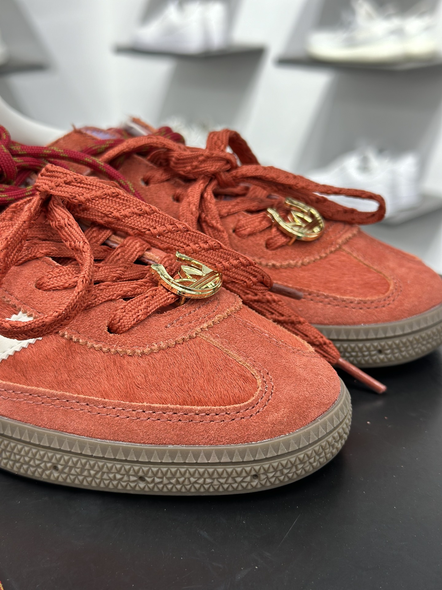 Ad Handball Spezial 复古单品 马年限定 阿迪达斯经典款复古休闲板鞋 KJ6299