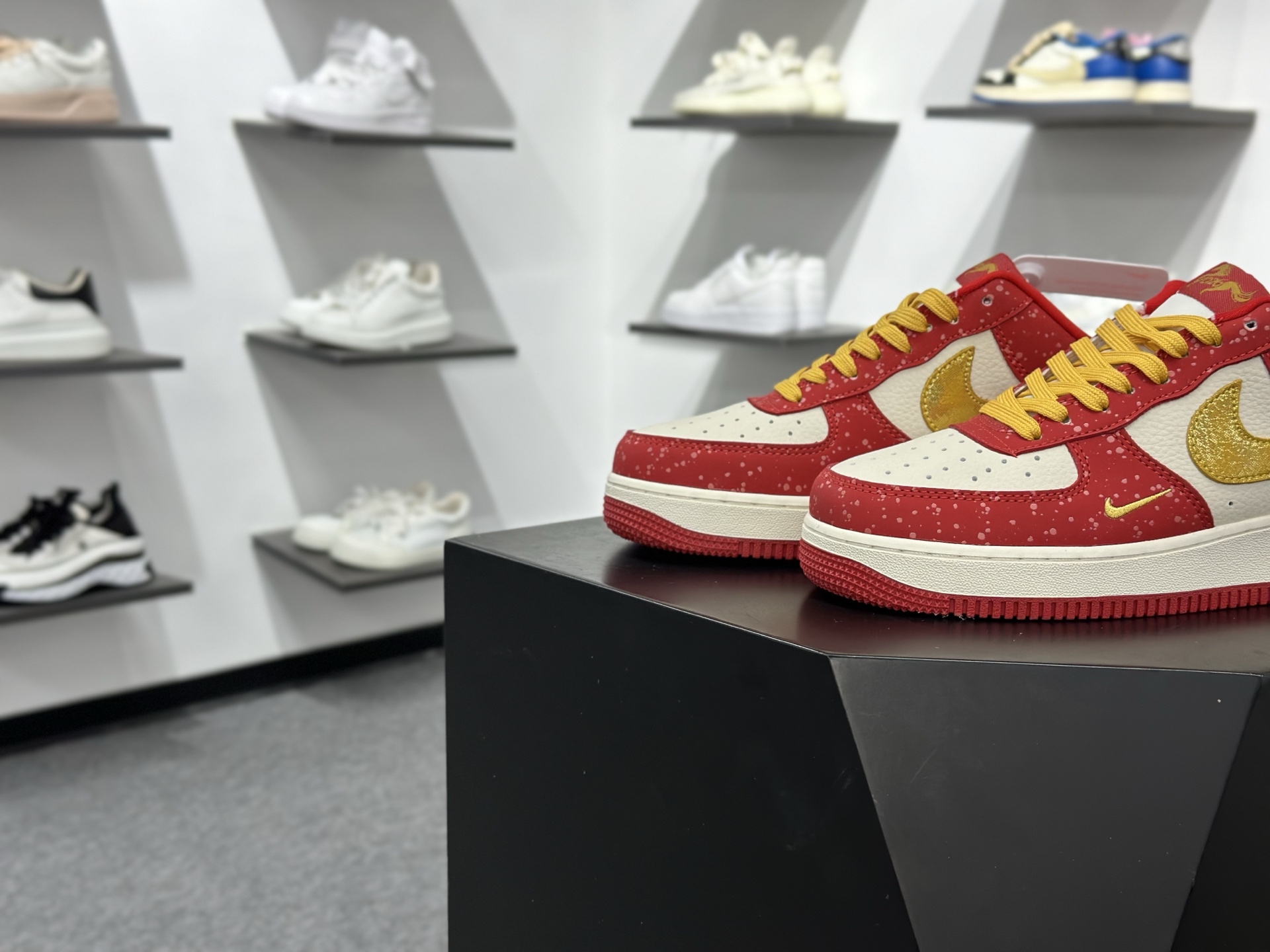 Nike Air Force1 07 low 马年限定 定制空军 DF0188-131