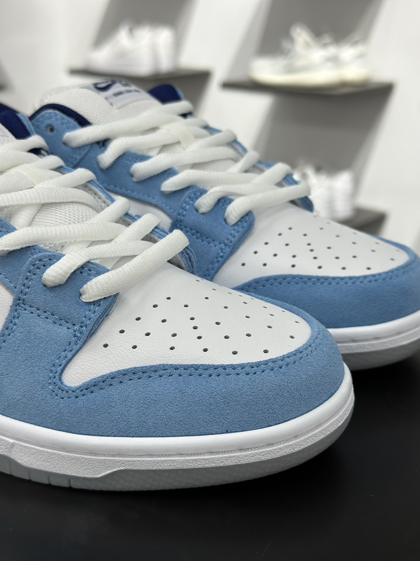 Nike SB Dunk Low 天蓝白 BP0508-038-Top High Quatity Cheap Sneakers Fashion Clothing Clothes Bags handbags Shoes of all Brand wholesale With The best Quality And Beautiful Price from China Factory Chinese suppliers wholesaler seller Nike SB Dunk Low 天蓝白 BP0508-038