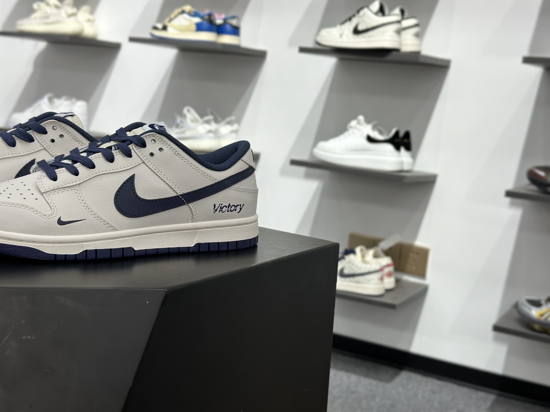 Nike SB Dunk Low Victory联名 WB0620-116
