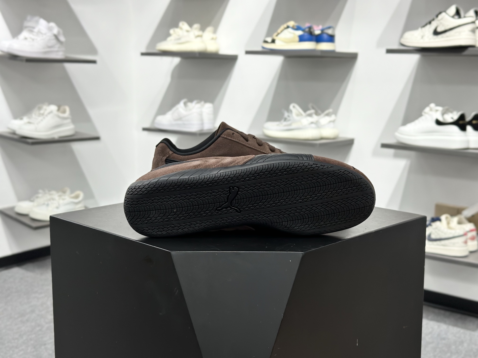 220 Puma Speedcet 彪马低帮复古运动休闲赛车跑鞋 406329-82