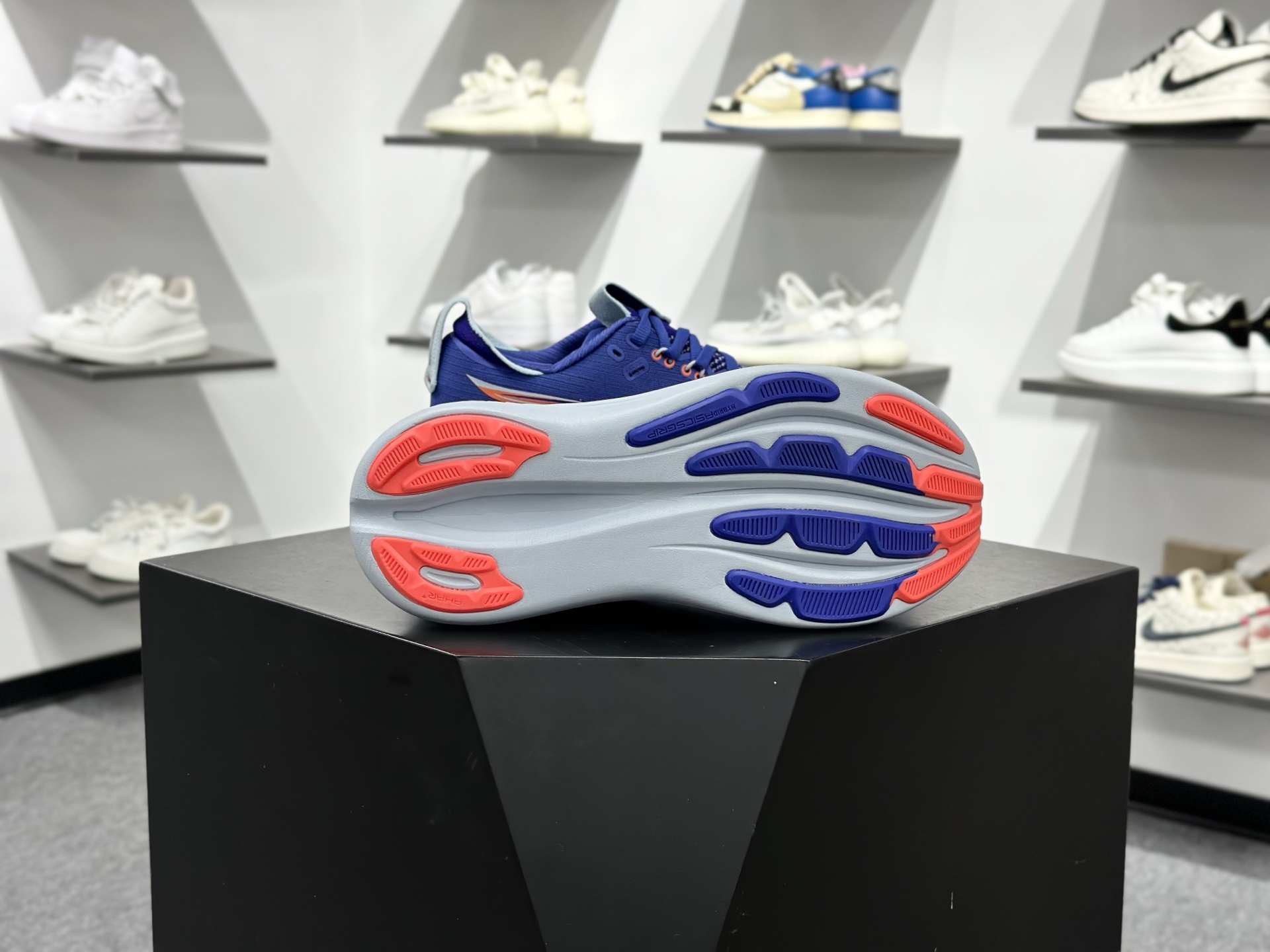 Asics GEL-NIMBUS 28复古单品 ASICS(亚瑟士) 1011C127-401-Top High Quatity Cheap Sneakers Fashion Clothing Clothes Bags handbags Shoes of all Brand wholesale With The best Quality And Beautiful Price from China Factory Chinese suppliers wholesaler seller Asics GEL-NIMBUS 28复古单品 ASICS(亚瑟士) 1011C127-401