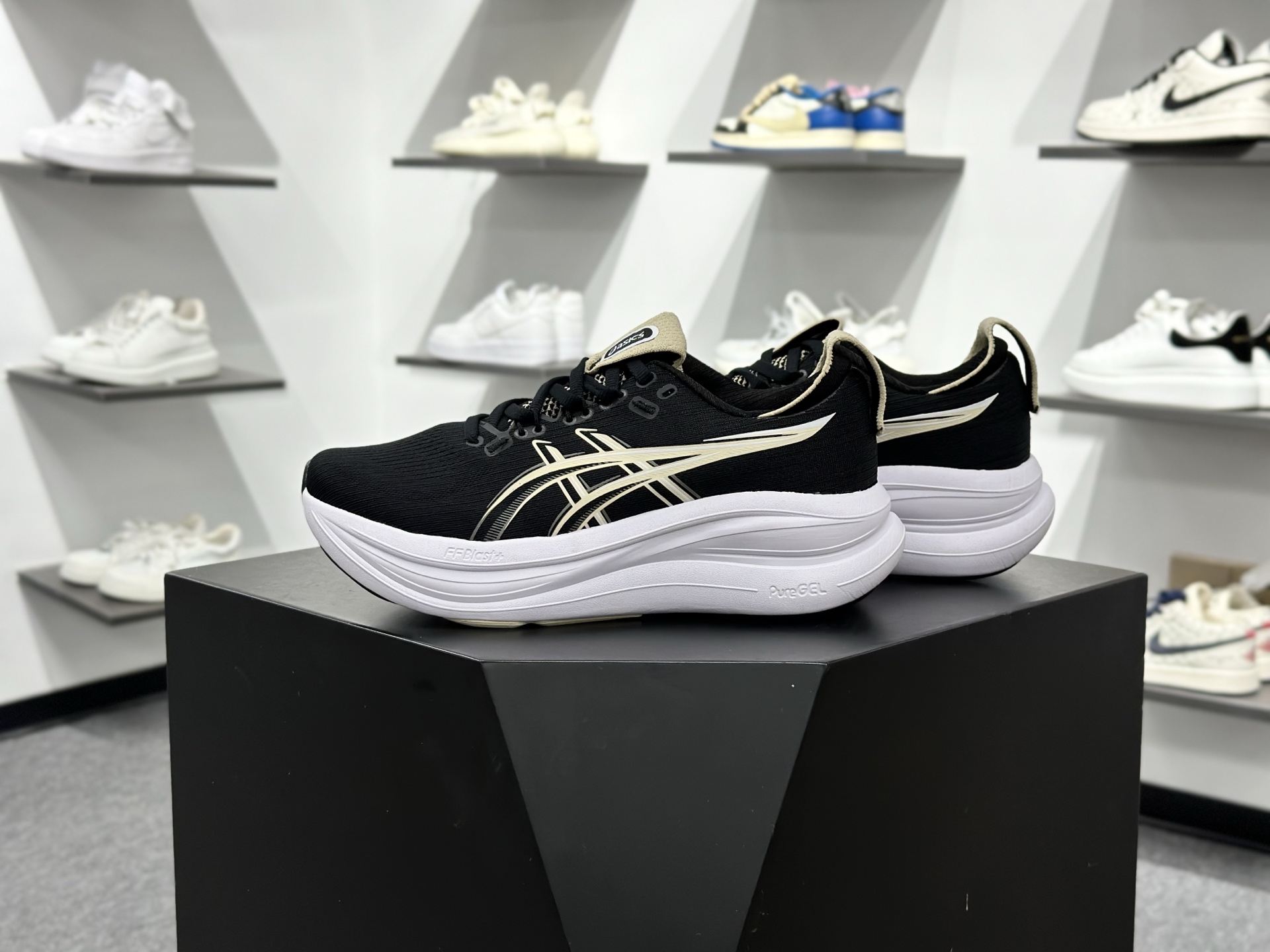 Asics GEL-NIMBUS 28复古单品 ASICS(亚瑟士) 1011C145-002-Top High Quatity Cheap Sneakers Fashion Clothing Clothes Bags handbags Shoes of all Brand wholesale With The best Quality And Beautiful Price from China Factory Chinese suppliers wholesaler seller Asics GEL-NIMBUS 28复古单品 ASICS(亚瑟士) 1011C145-002