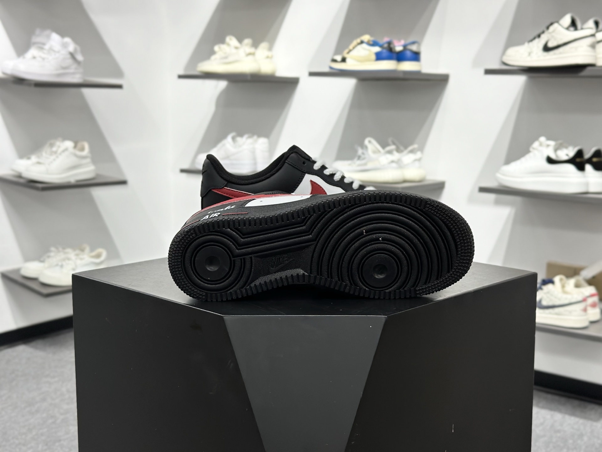 Nike Air Force 1‘07 Low 爆款定制 二次元主题 空军一号低帮休闲板鞋 ZH0316-155-Top High Quatity Cheap Sneakers Fashion Clothing Clothes Bags handbags Shoes of all Brand wholesale With The best Quality And Beautiful Price from China Factory Chinese suppliers wholesaler seller Nike Air Force 1‘07 Low 爆款定制 二次元主题 空军一号低帮休闲板鞋 ZH0316-155
