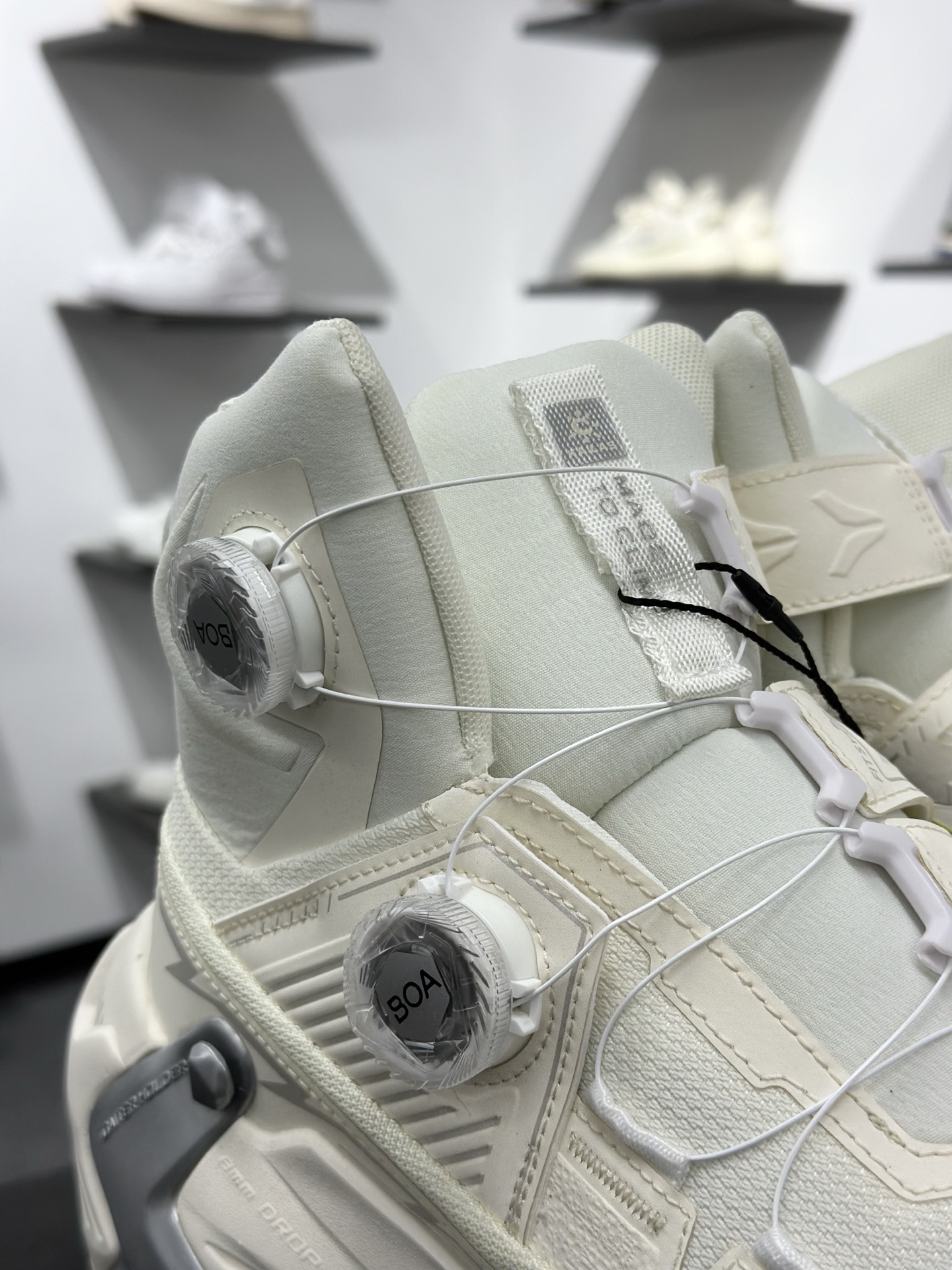 凯乐石KAILAS Fuga EX 3 BOA Trail 未来之YAN系列高帮登山户外徒步越野跑山休闲运动鞋 KS243-Top High Quatity Cheap Sneakers Fashion Clothing Clothes Bags handbags Shoes of all Brand wholesale With The best Quality And Beautiful Price from China Factory Chinese suppliers wholesaler seller 凯乐石KAILAS Fuga EX 3 BOA Trail 未来之YAN系列高帮登山户外徒步越野跑山休闲运动鞋 KS243