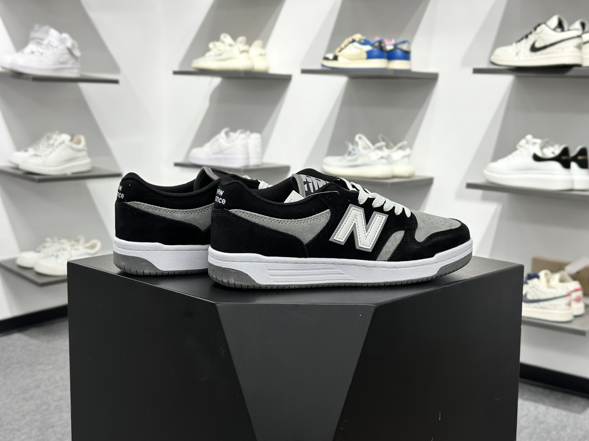 New Balance NB 480 二层牛皮人造革 轻便舒适 减震耐磨 低帮 板鞋 男女同款 NM480WGW-Top High Quatity Cheap Sneakers Fashion Clothing Clothes Bags handbags Shoes of all Brand wholesale With The best Quality And Beautiful Price from China Factory Chinese suppliers wholesaler seller New Balance NB 480 二层牛皮人造革 轻便舒适 减震耐磨 低帮 板鞋 男女同款 NM480WGW