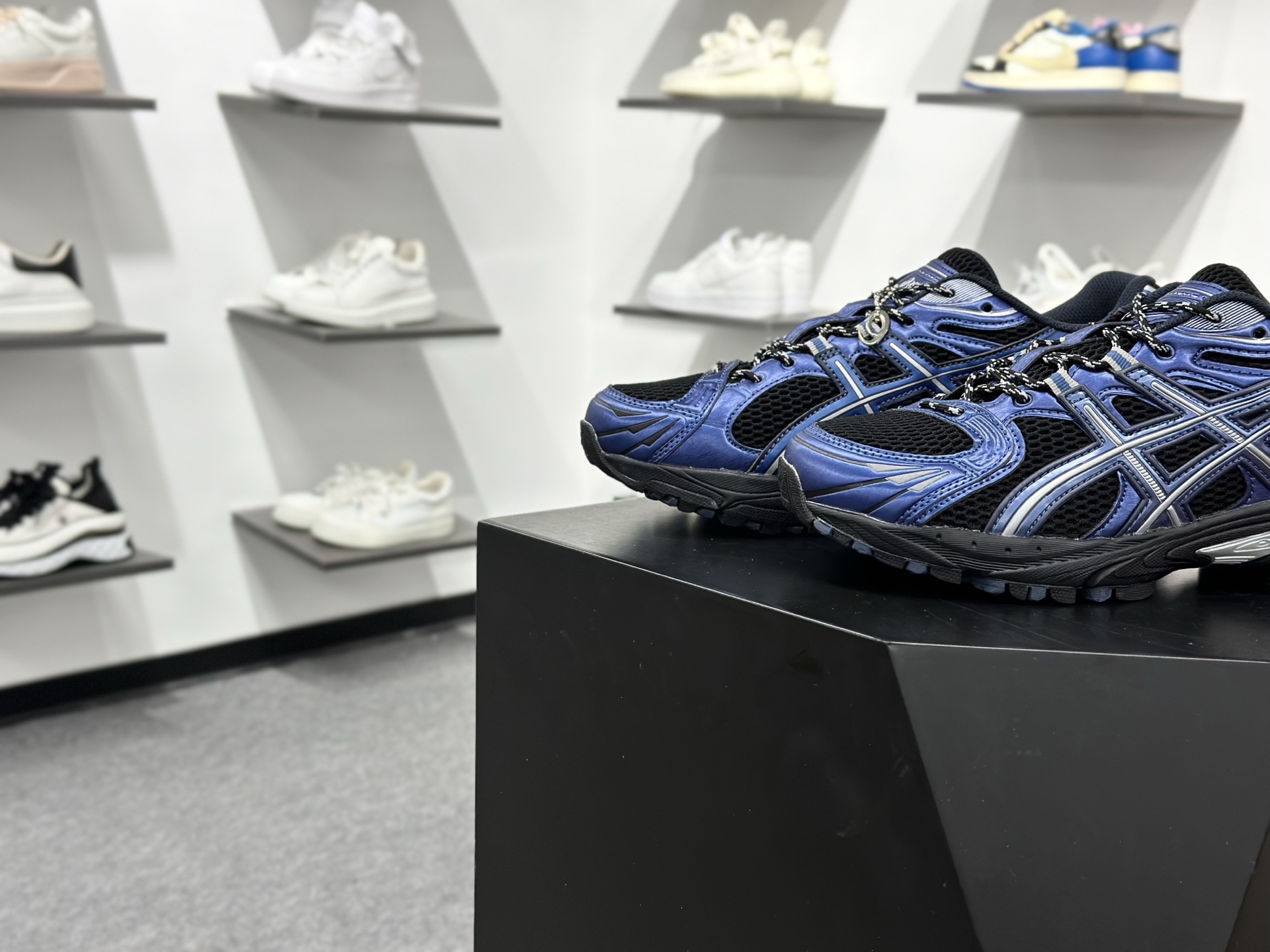 200 Asics Gel-Kahana TR Nexus 皇家蓝 亚瑟士复古潮流休闲运动鞋 1203A872-002-Chinese UA Cheap High Quatity Brand Clothes Bags handbags Sneakers wholesale wholesaler seller from China Factory suppliers Fashion Clothing Shoes best Quality Beautiful Price 200 Asics Gel-Kahana TR Nexus 皇家蓝 亚瑟士复古潮流休闲运动鞋 1203A872-002